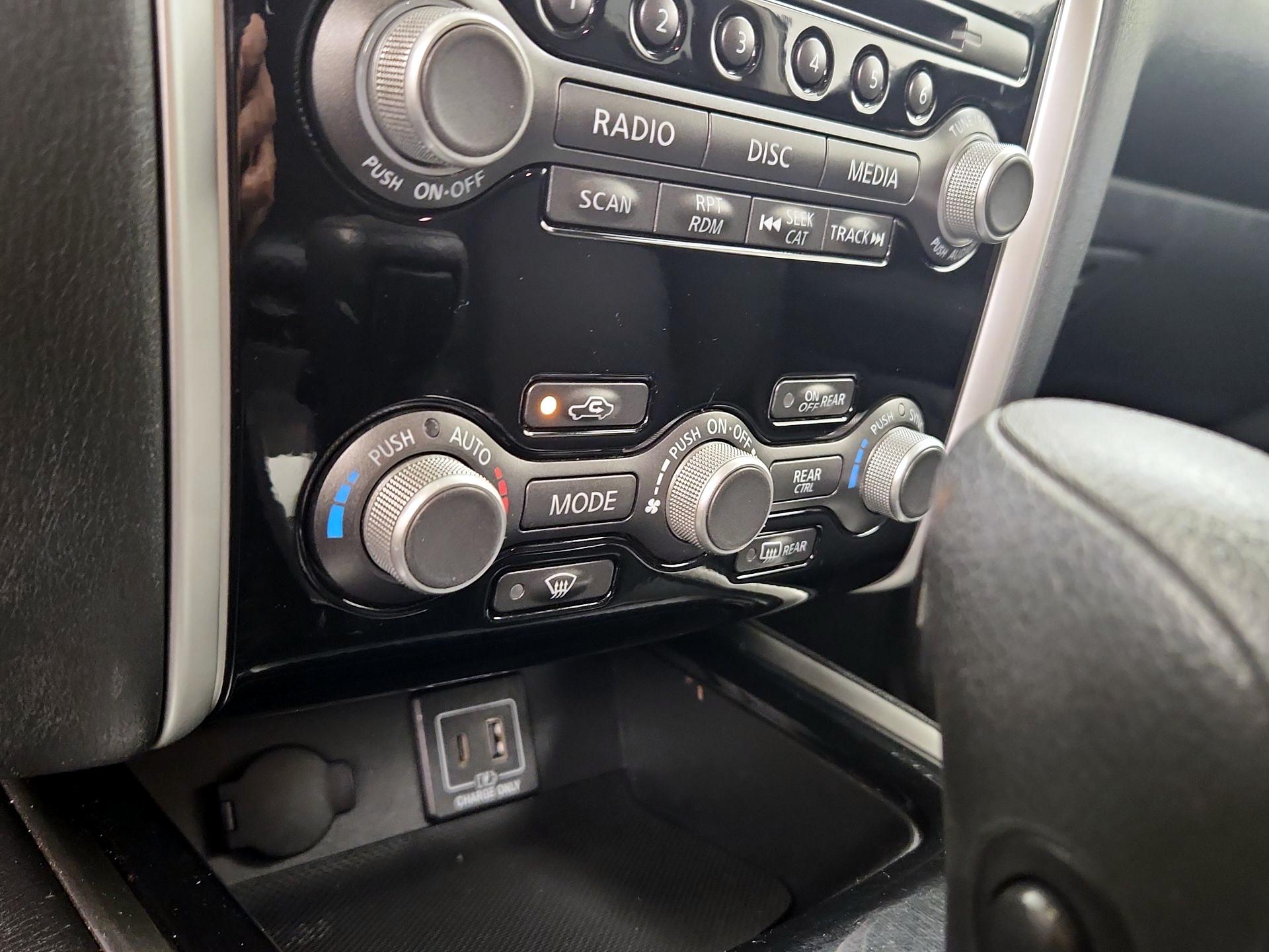 Thumbnail: 2019 Nissan Pathfinder - 16