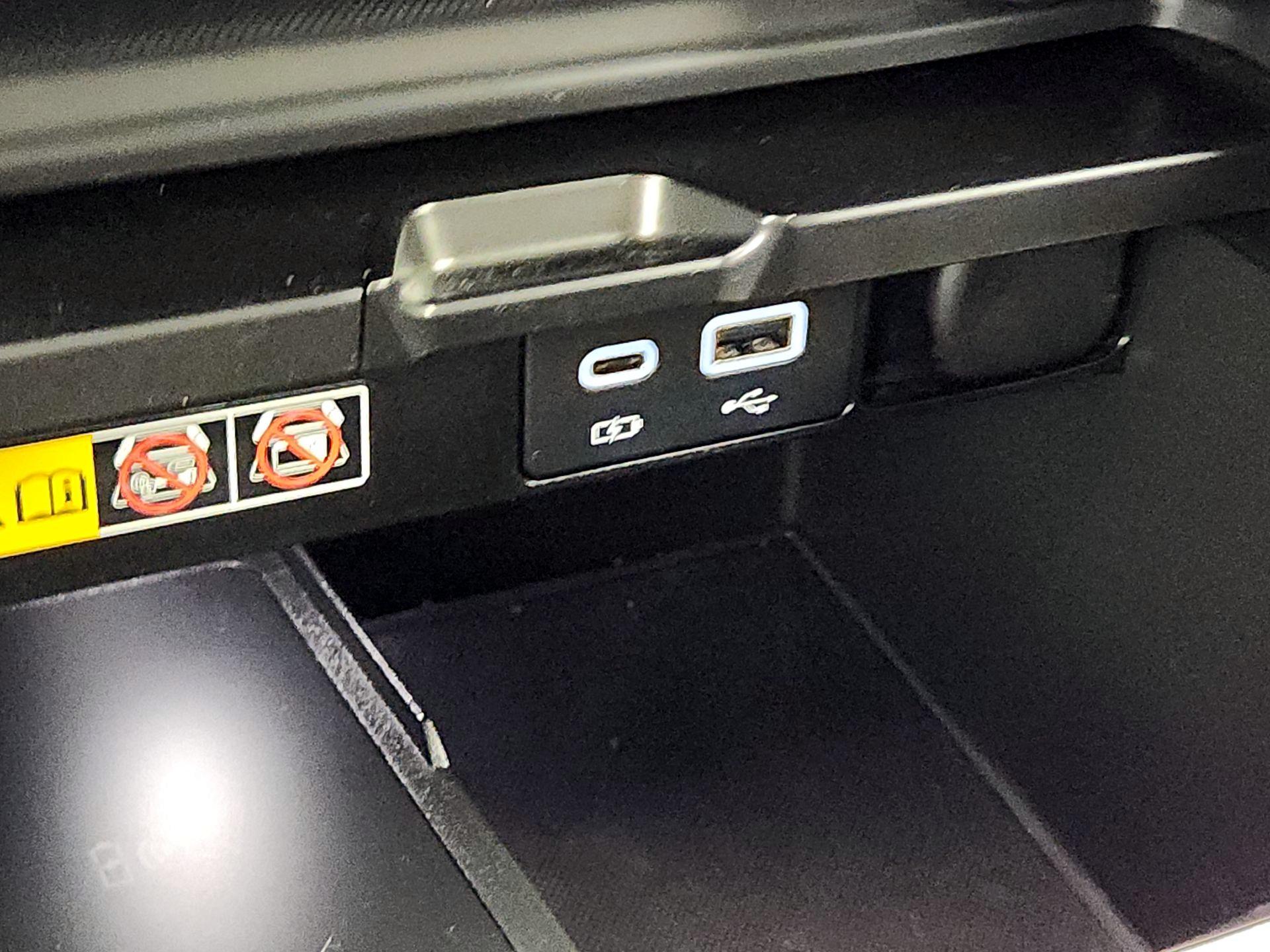 Thumbnail: 2024 Lexus RX - 18