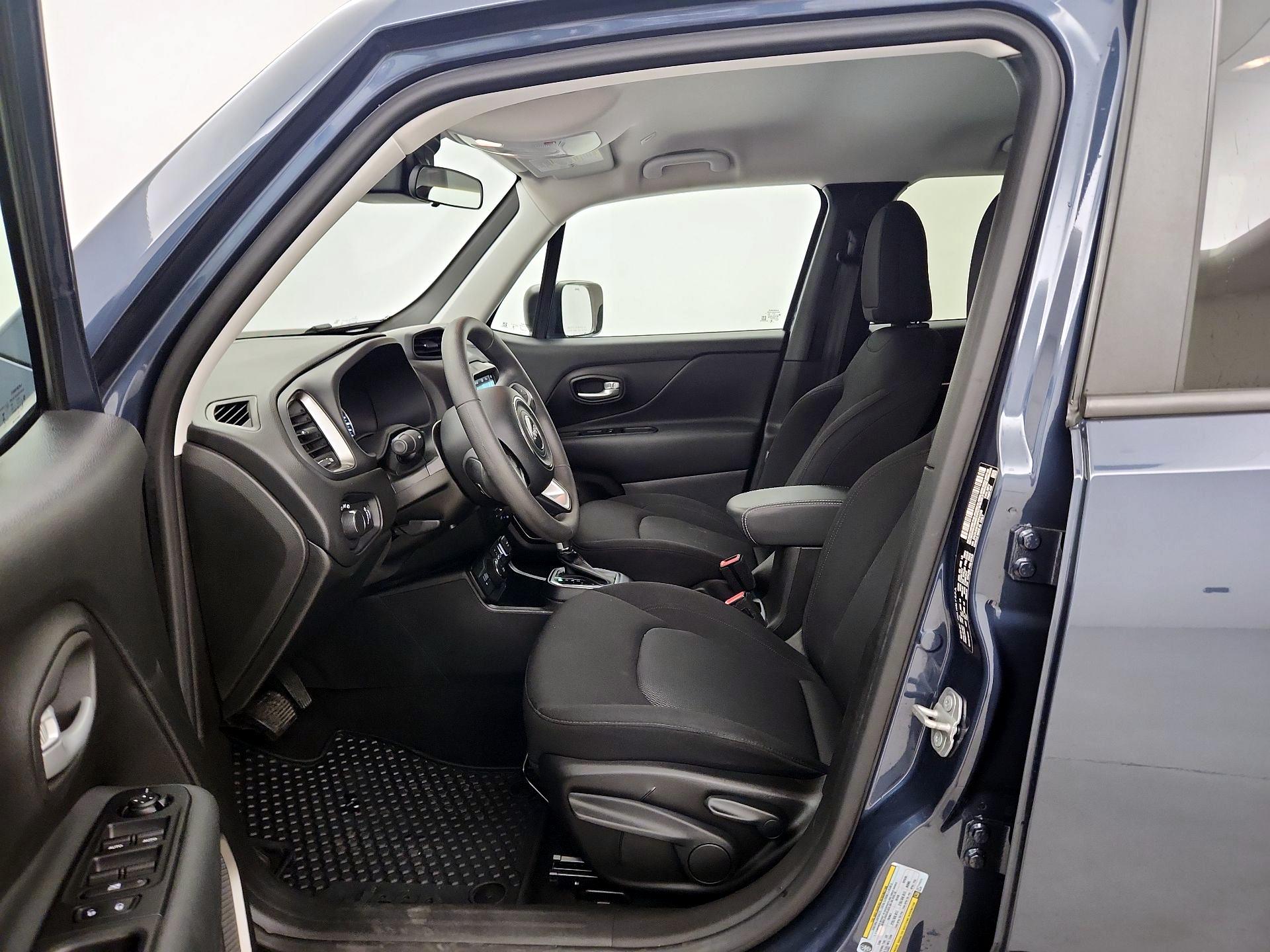 Thumbnail: 2023 Jeep Renegade - 11