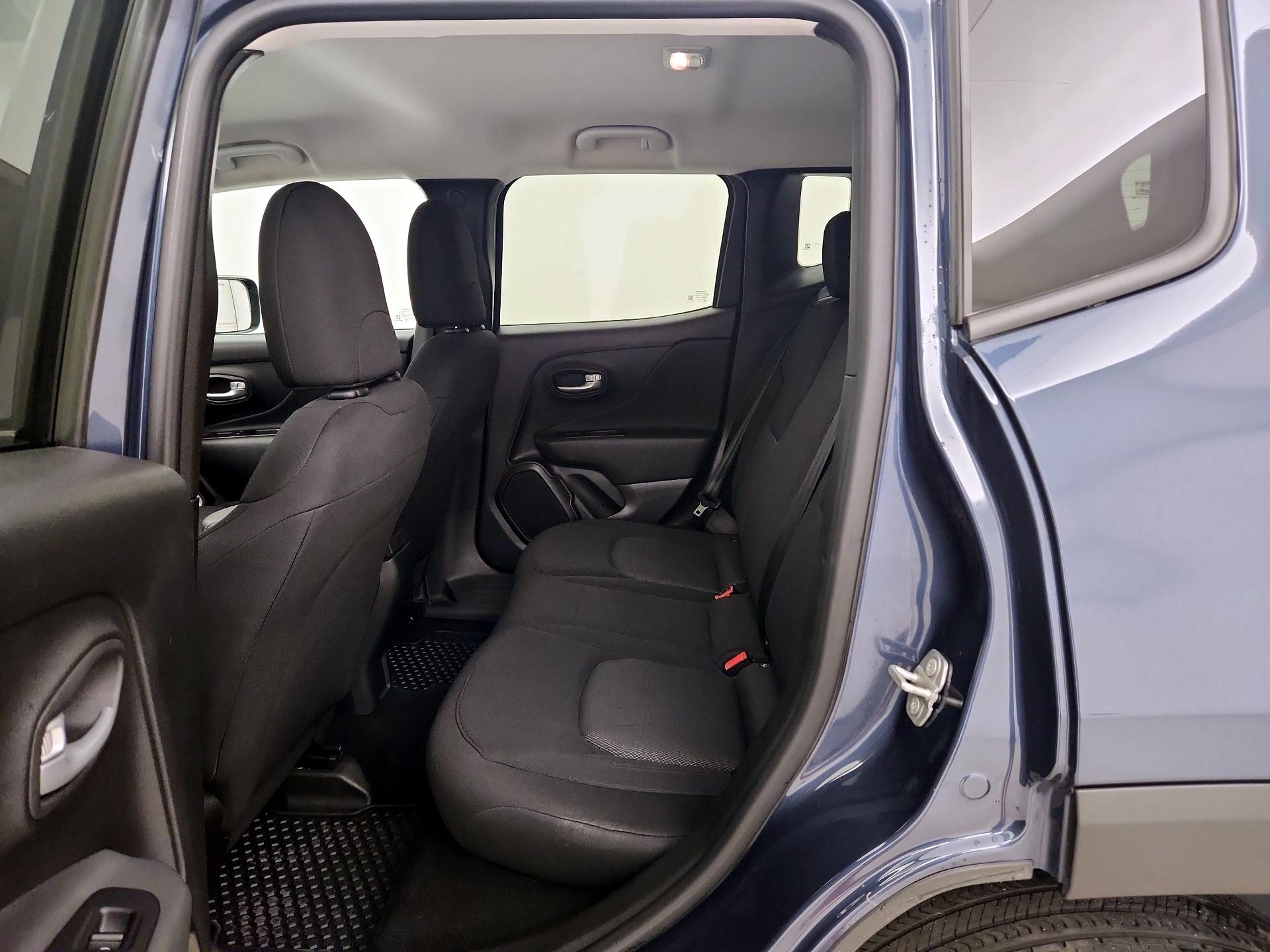 Thumbnail: 2023 Jeep Renegade - 20