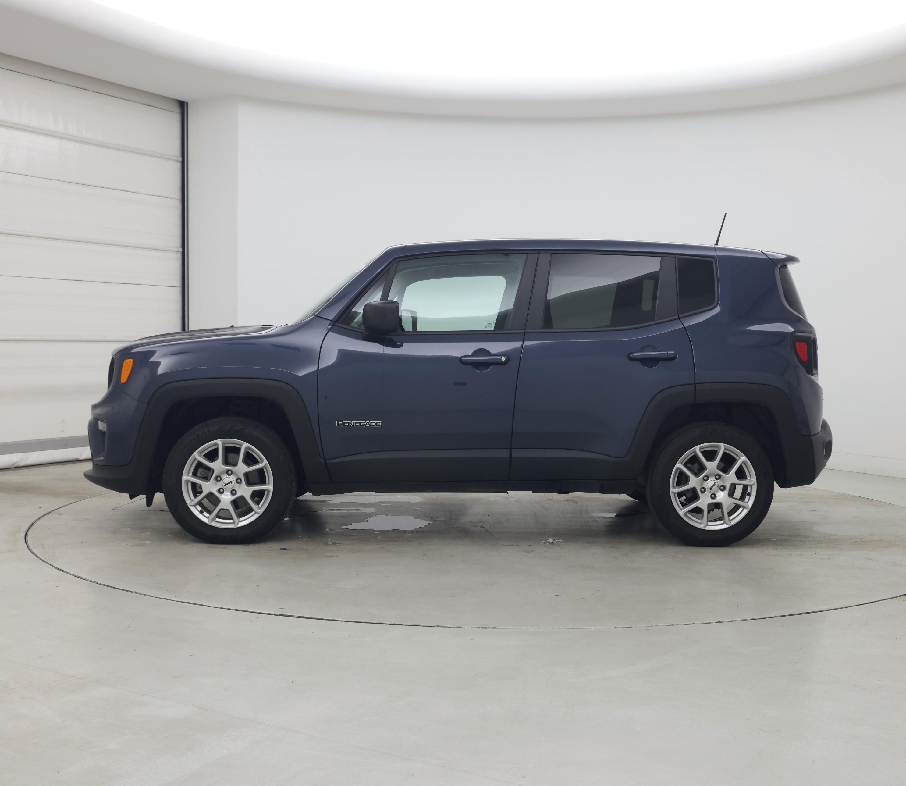 Thumbnail: 2023 Jeep Renegade - 3