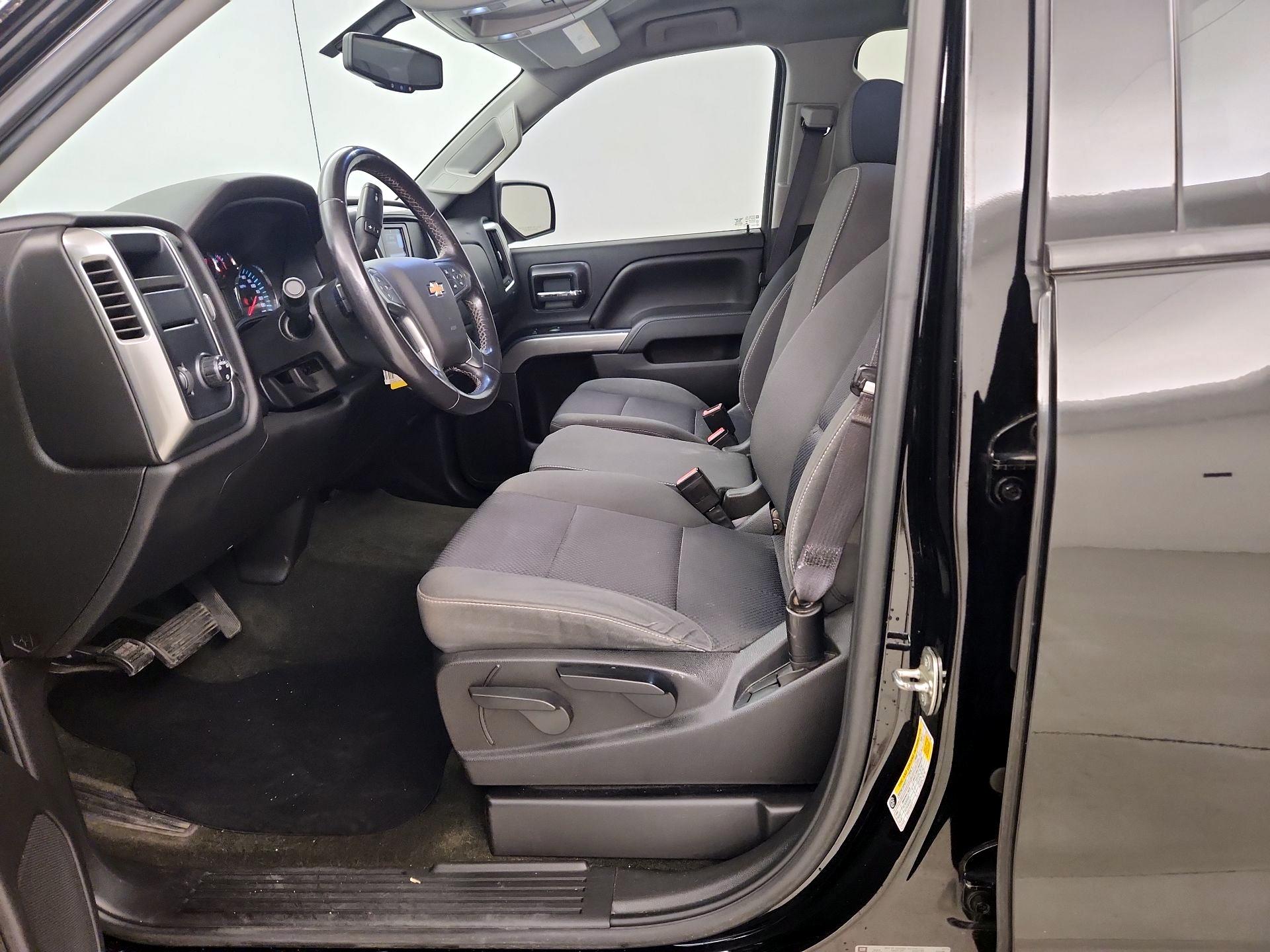 Thumbnail: 2015 Chevrolet Silverado 1500 - 11