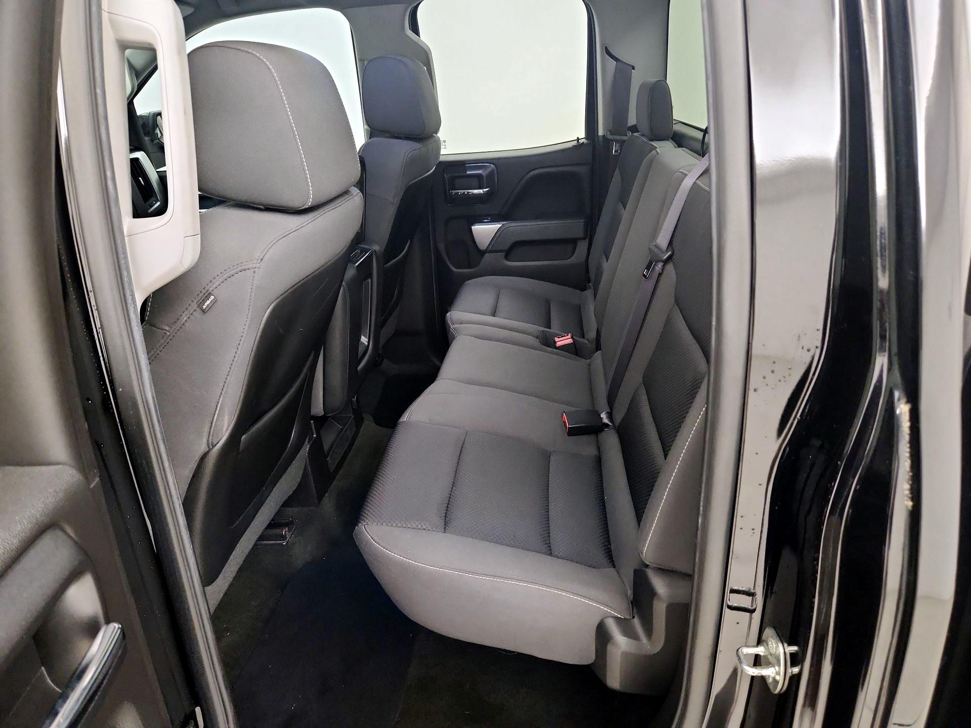 Thumbnail: 2015 Chevrolet Silverado 1500 - 17