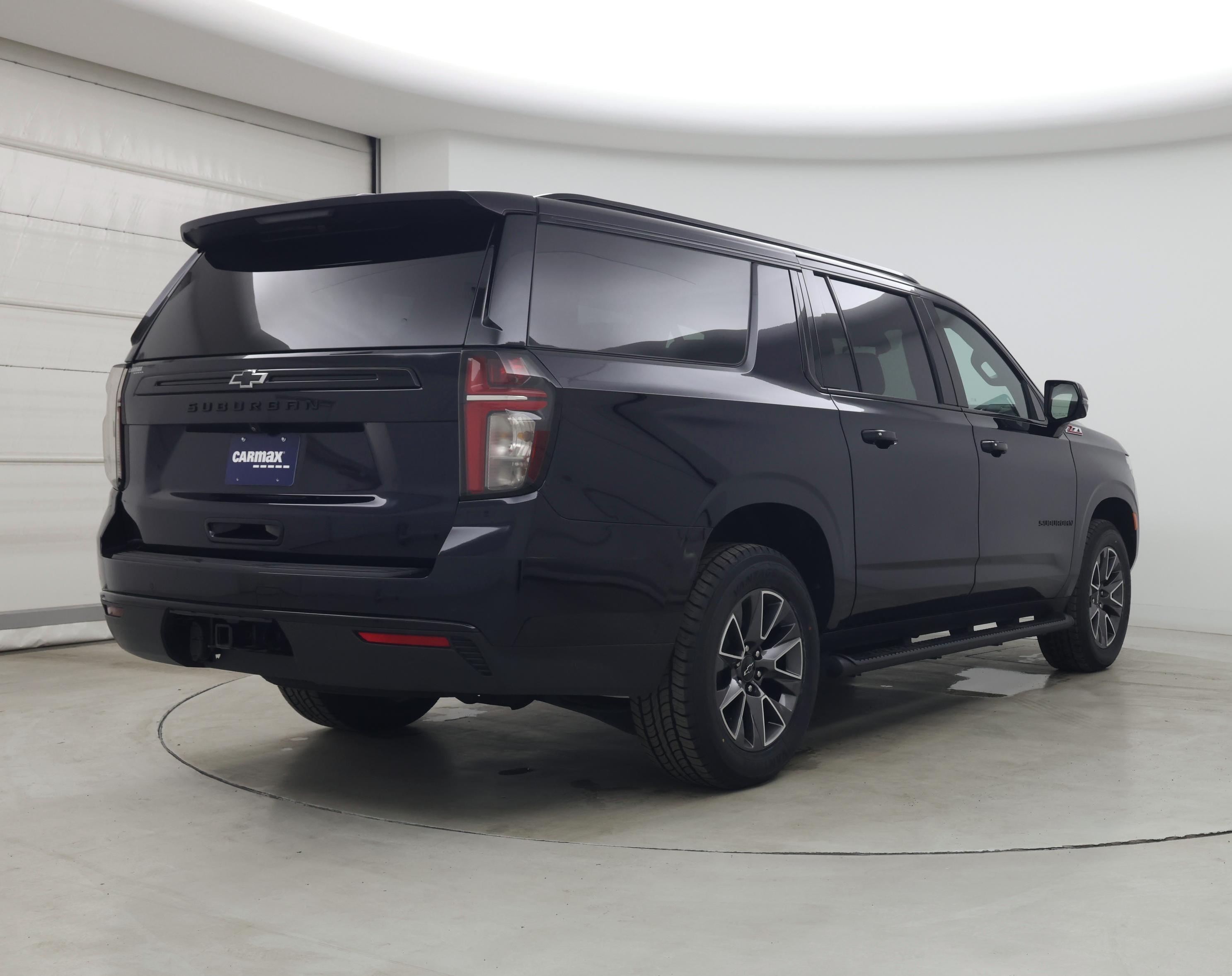Thumbnail: 2024 Chevrolet Suburban - 8