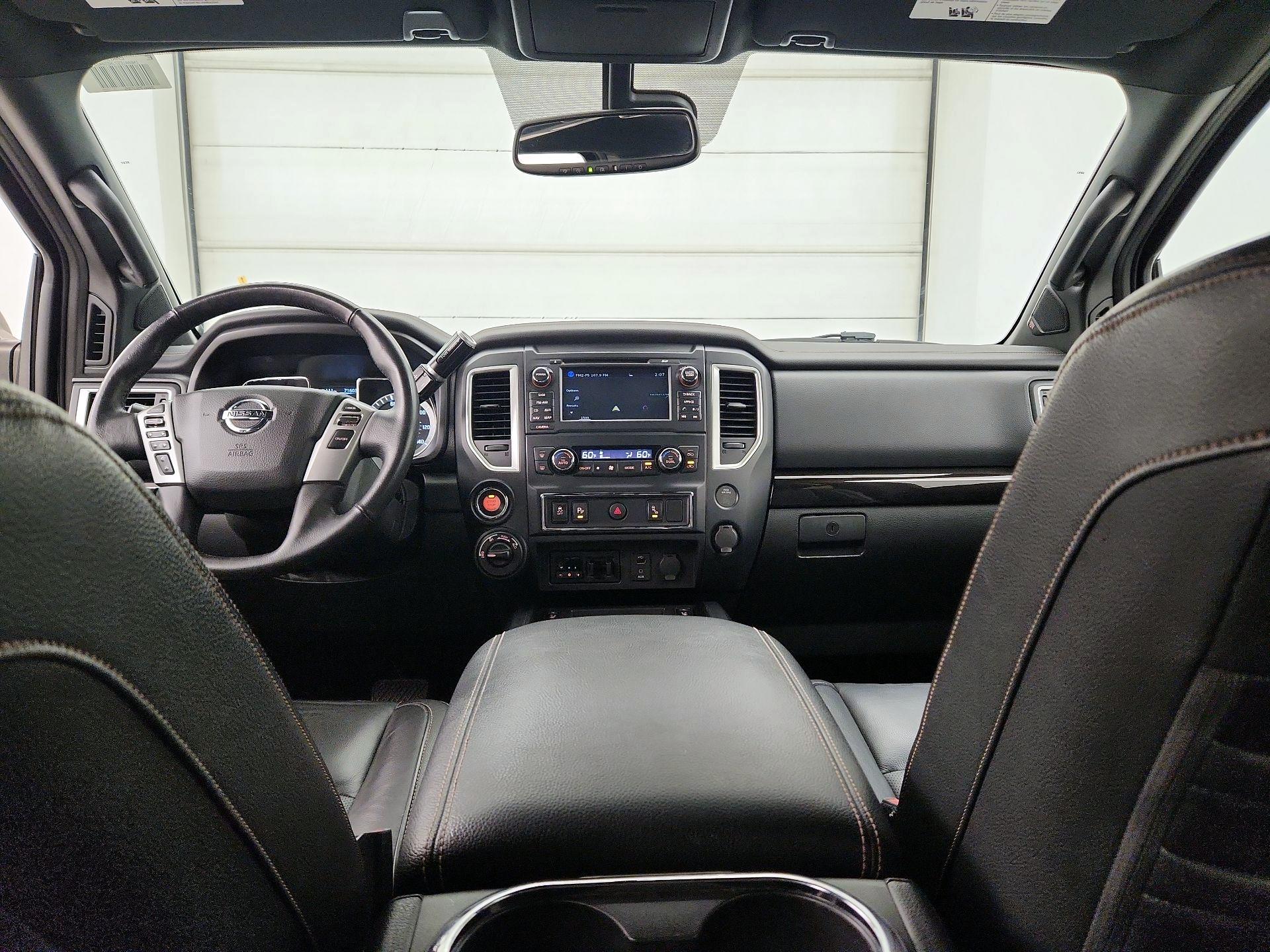 Thumbnail: 2018 Nissan Titan - 9