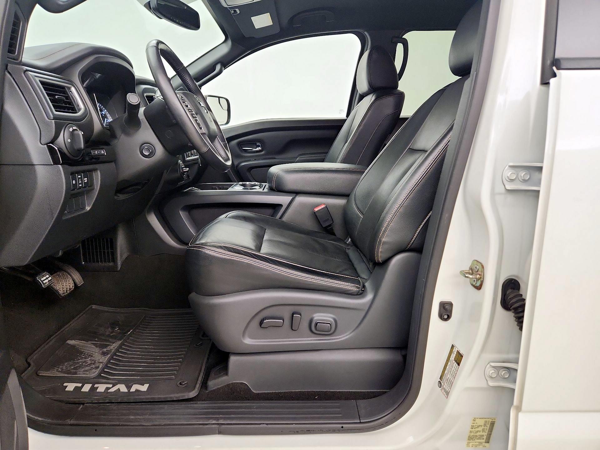 Thumbnail: 2018 Nissan Titan - 11