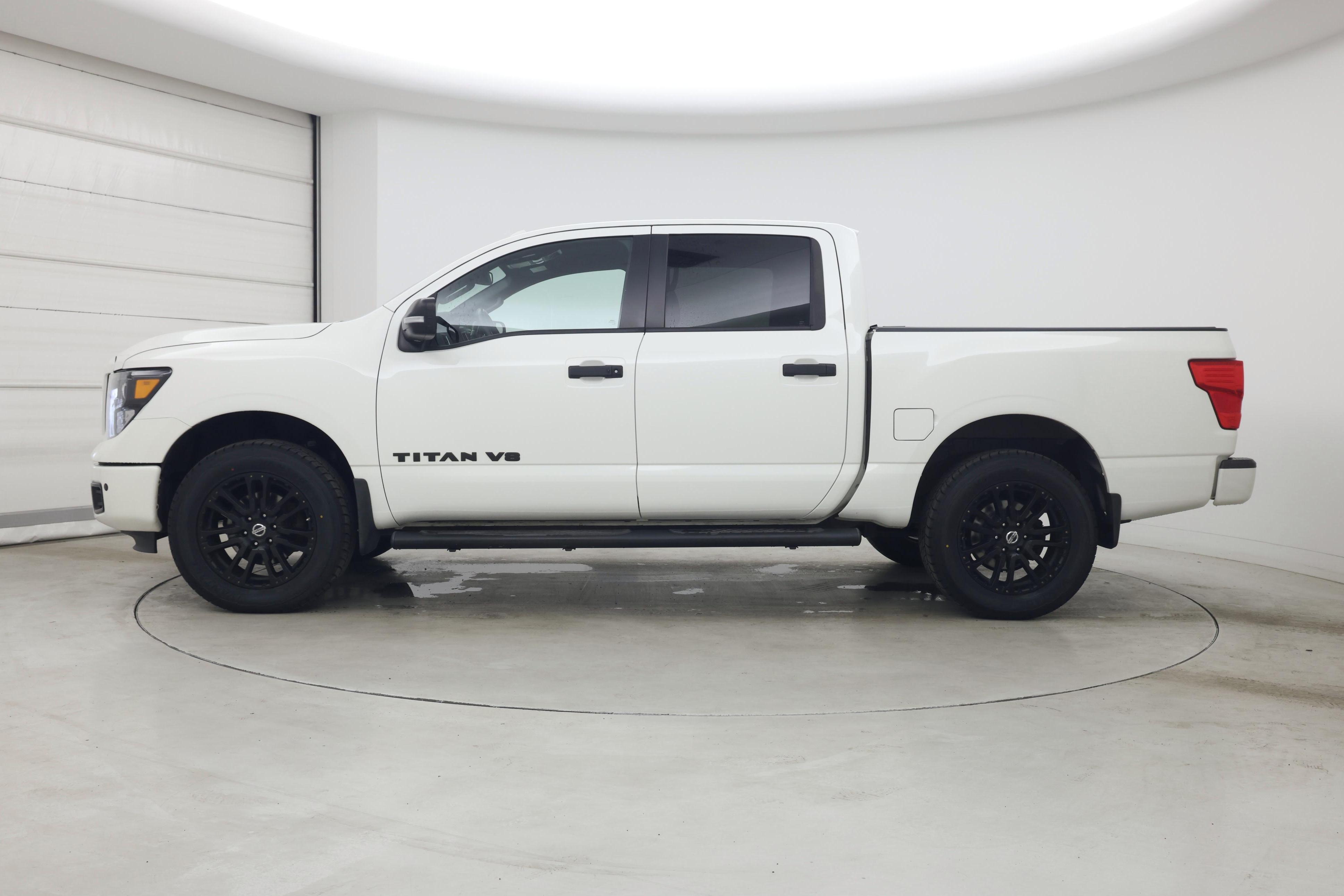 Thumbnail: 2018 Nissan Titan - 3