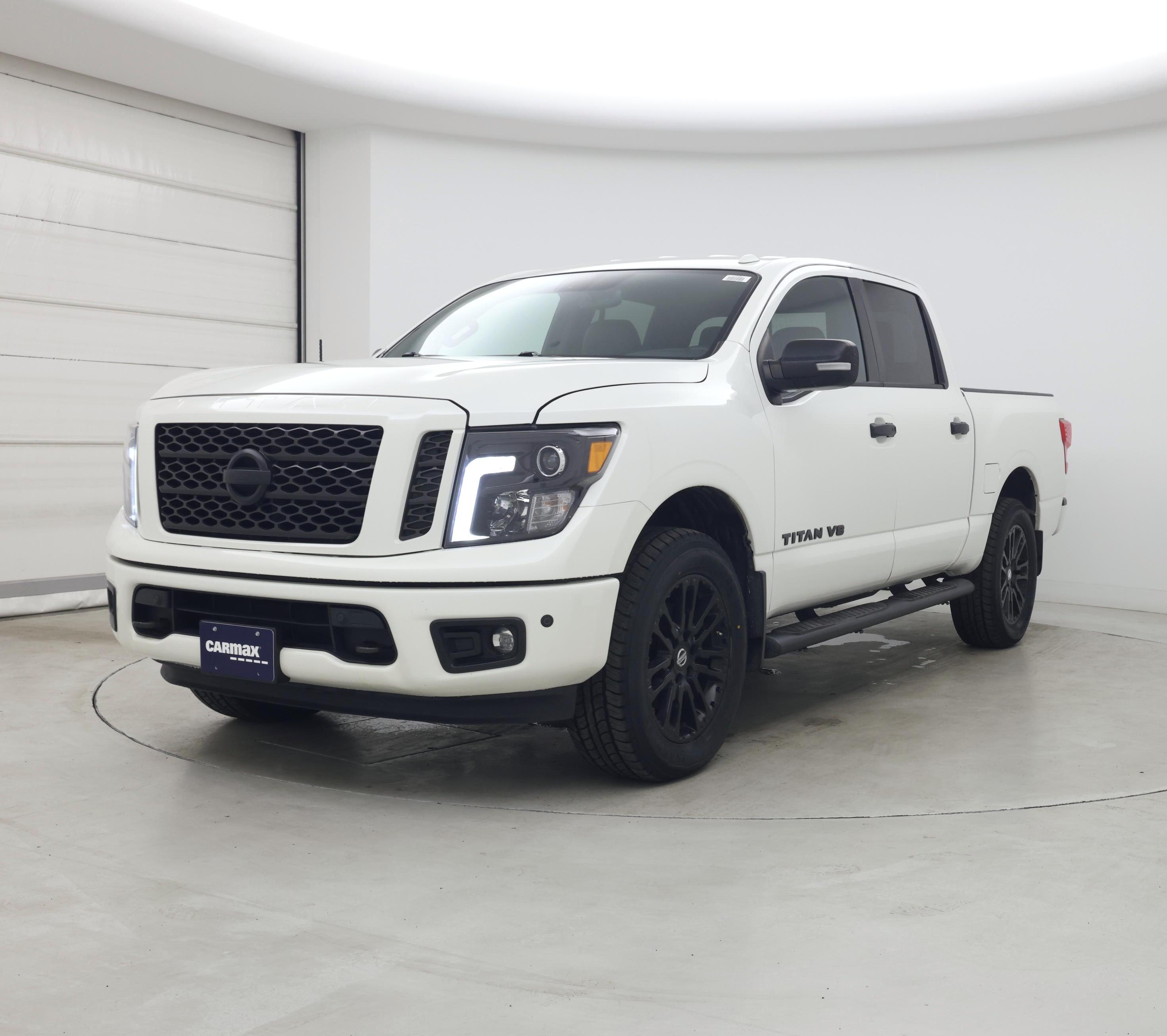 Thumbnail: 2018 Nissan Titan - 4