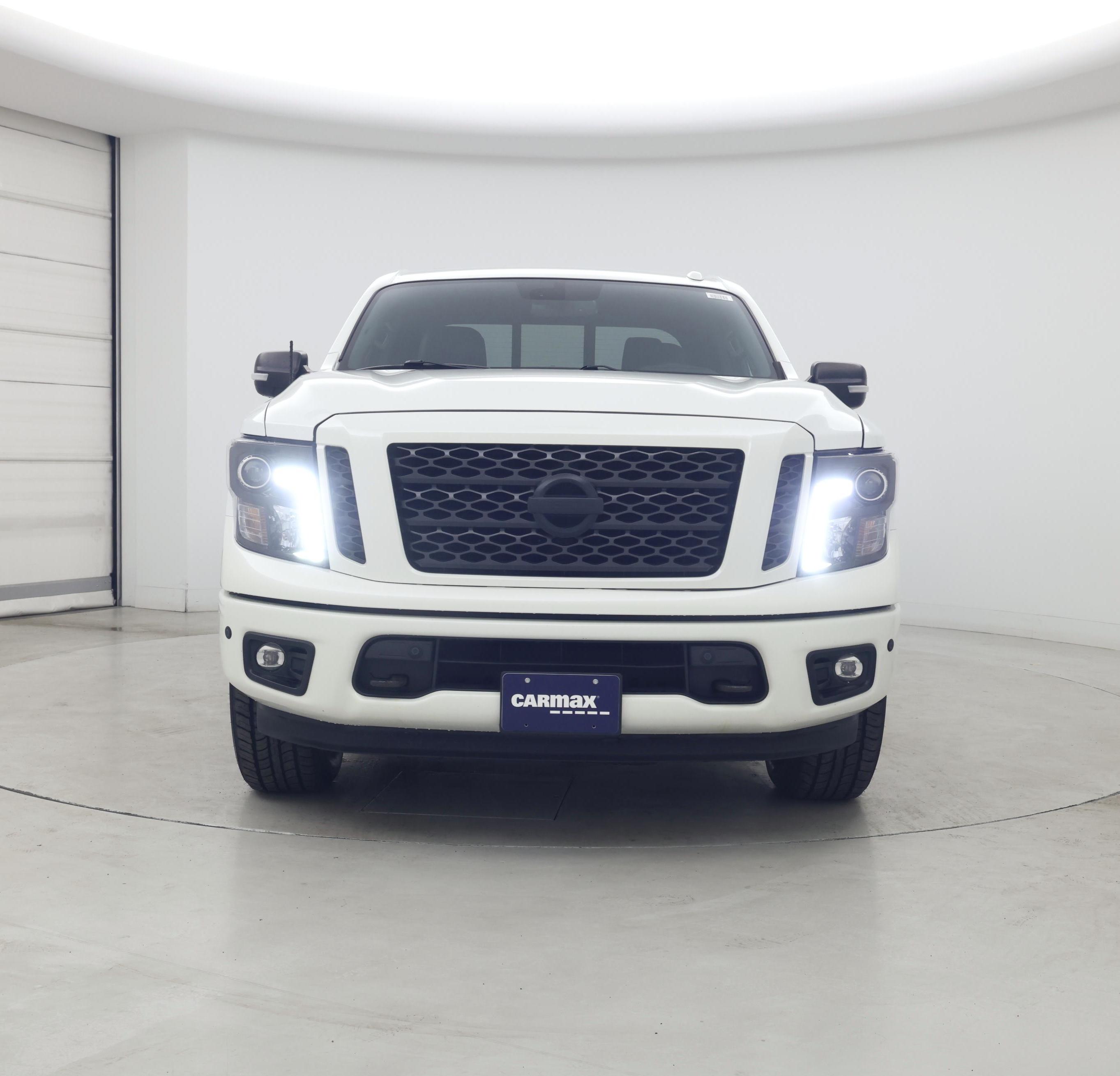 Thumbnail: 2018 Nissan Titan - 5