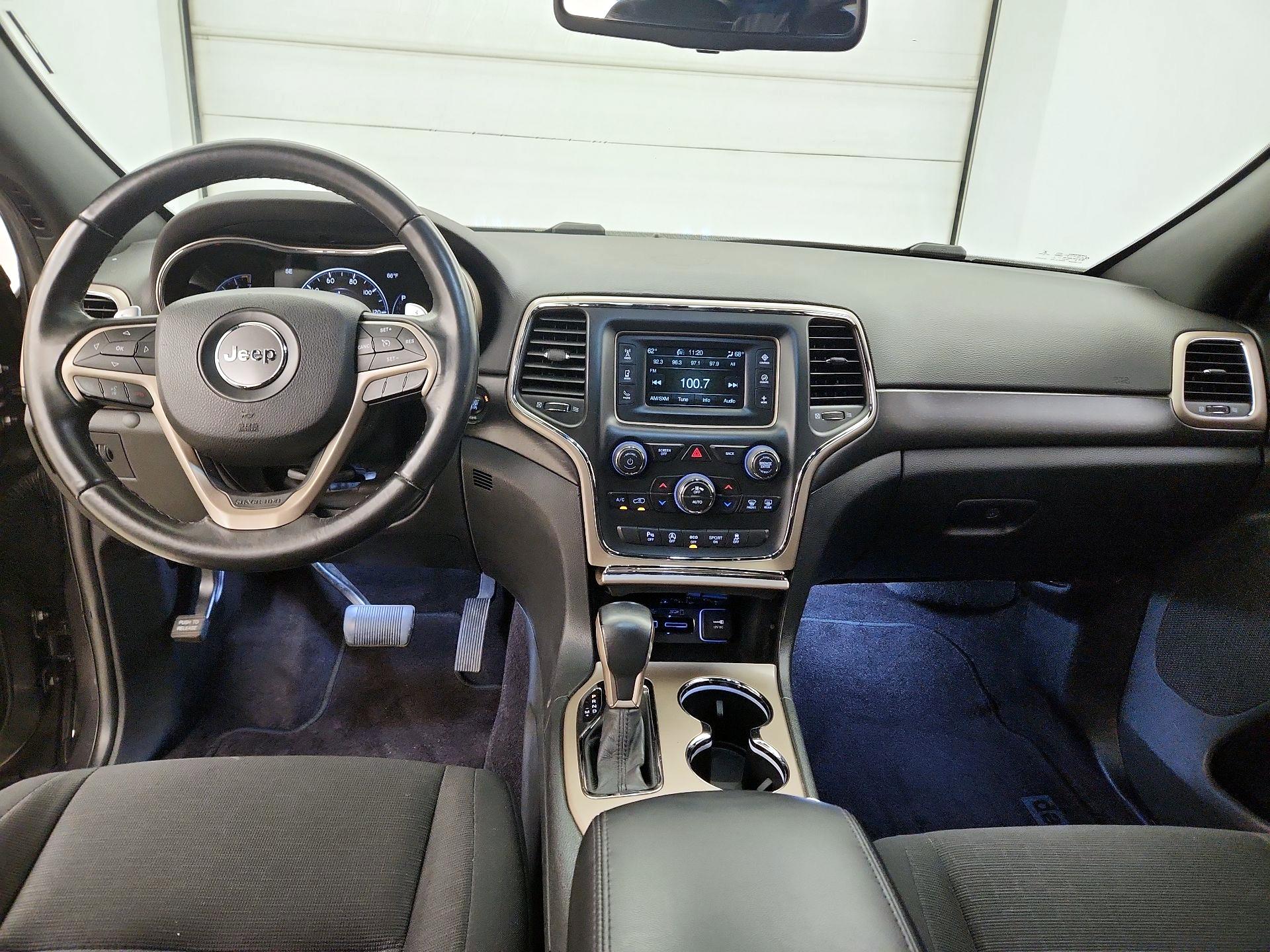 Thumbnail: 2016 Jeep Grand Cherokee - 9