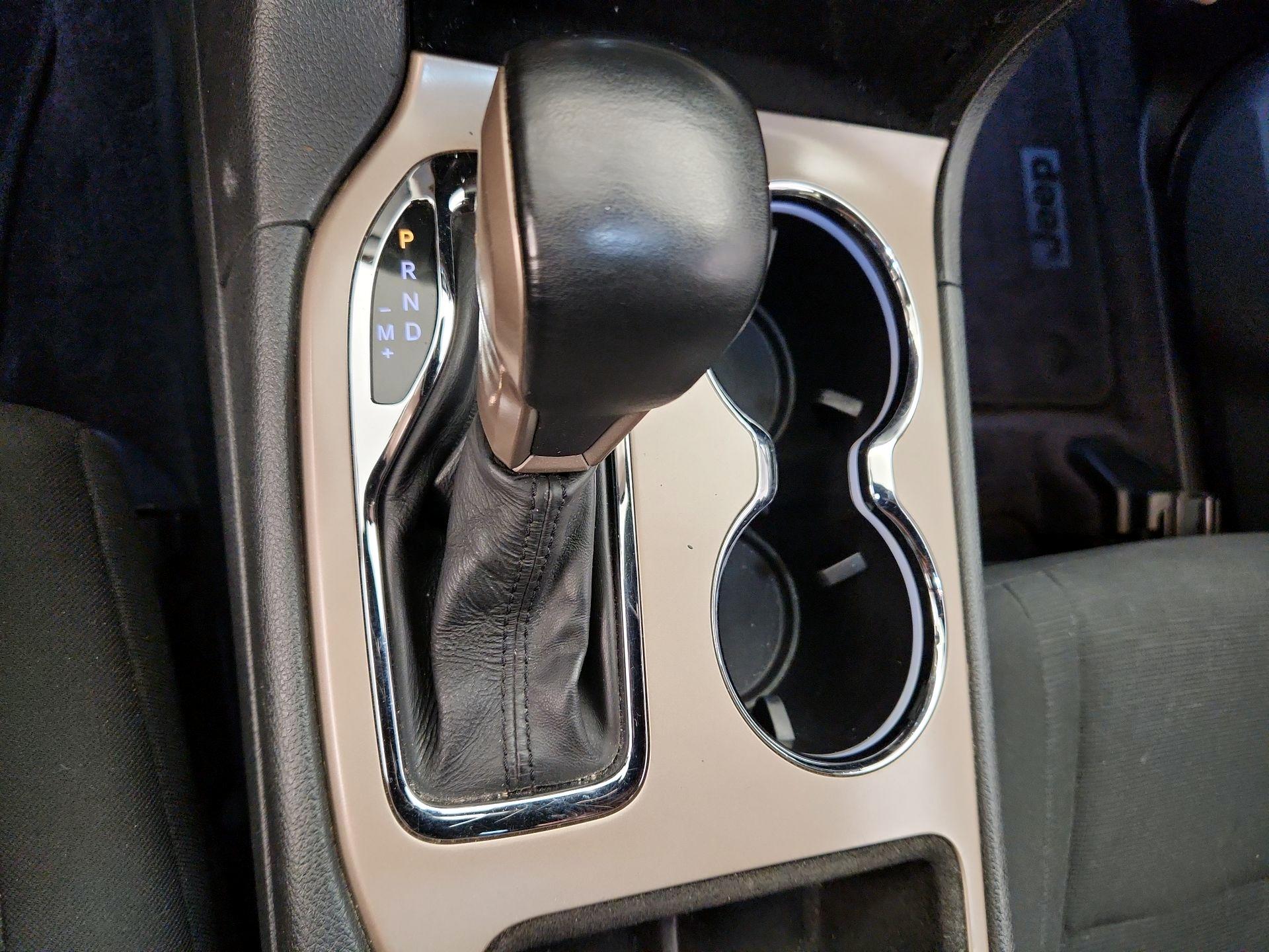 Thumbnail: 2016 Jeep Grand Cherokee - 17