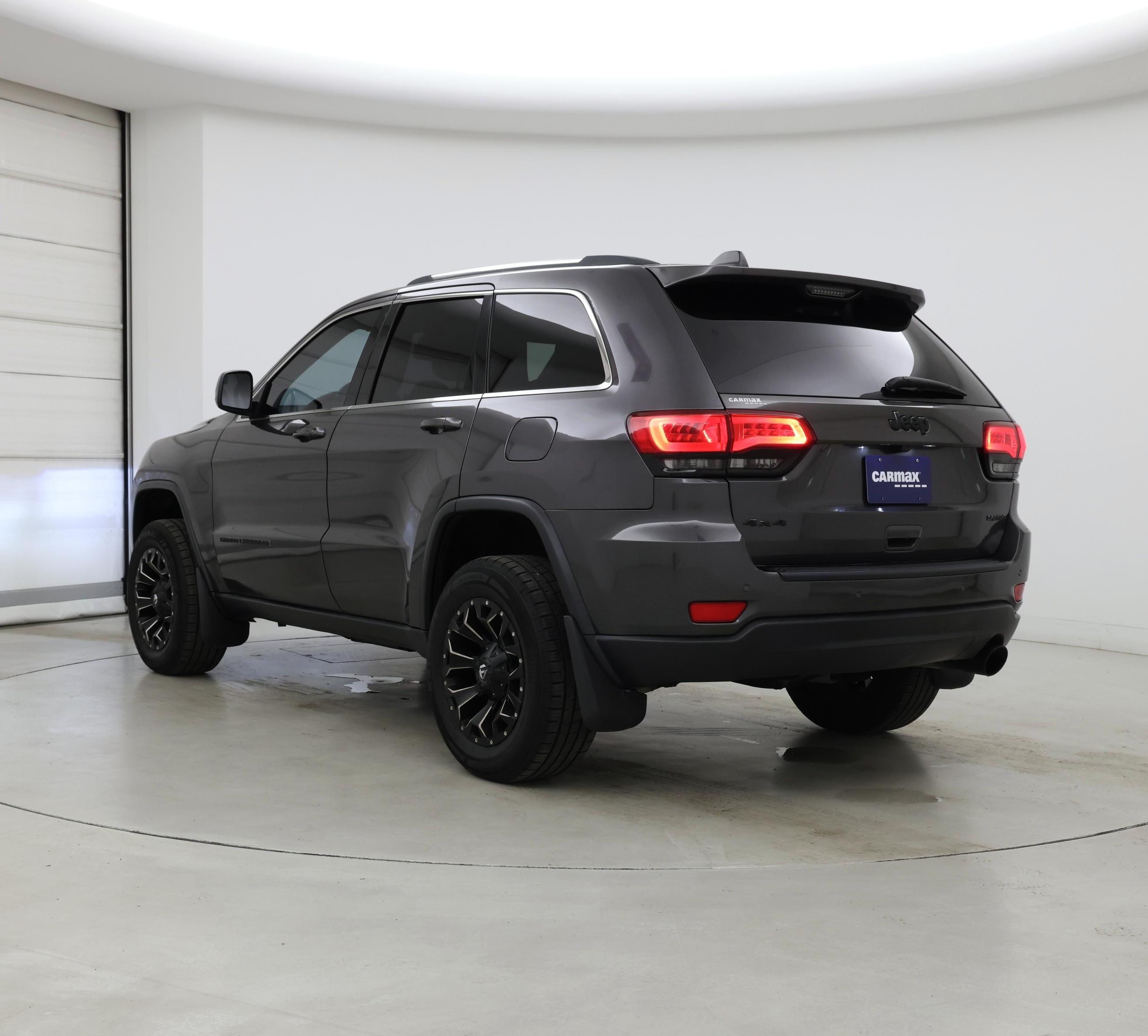 Thumbnail: 2016 Jeep Grand Cherokee - 2