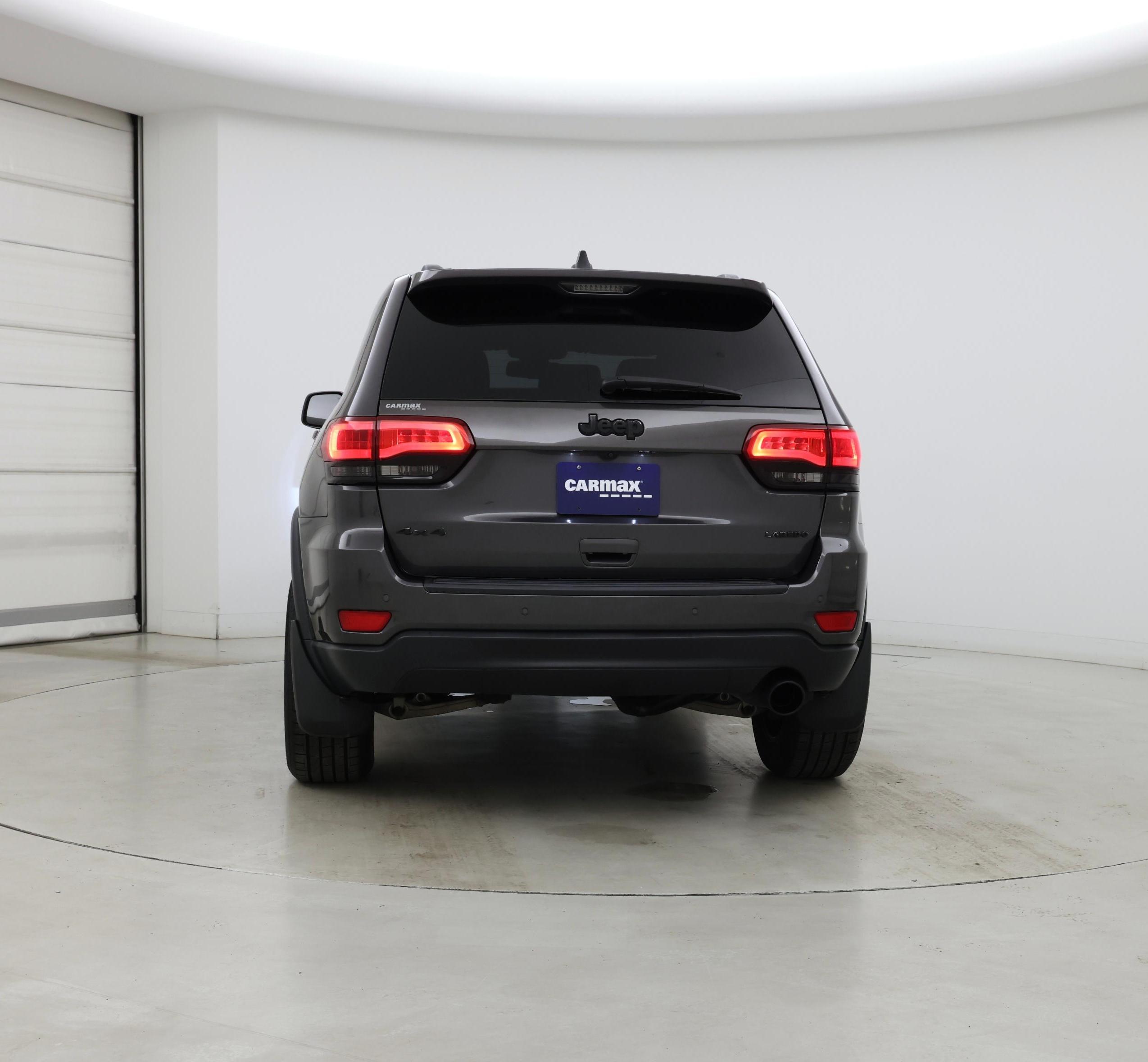 Thumbnail: 2016 Jeep Grand Cherokee - 6