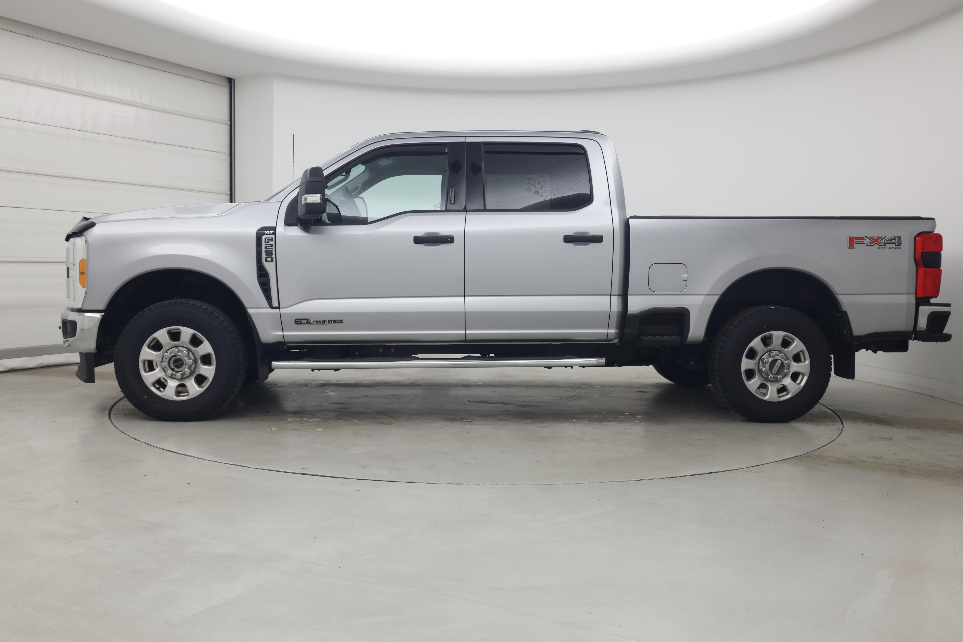 Thumbnail: 2023 Ford F-250 - 3