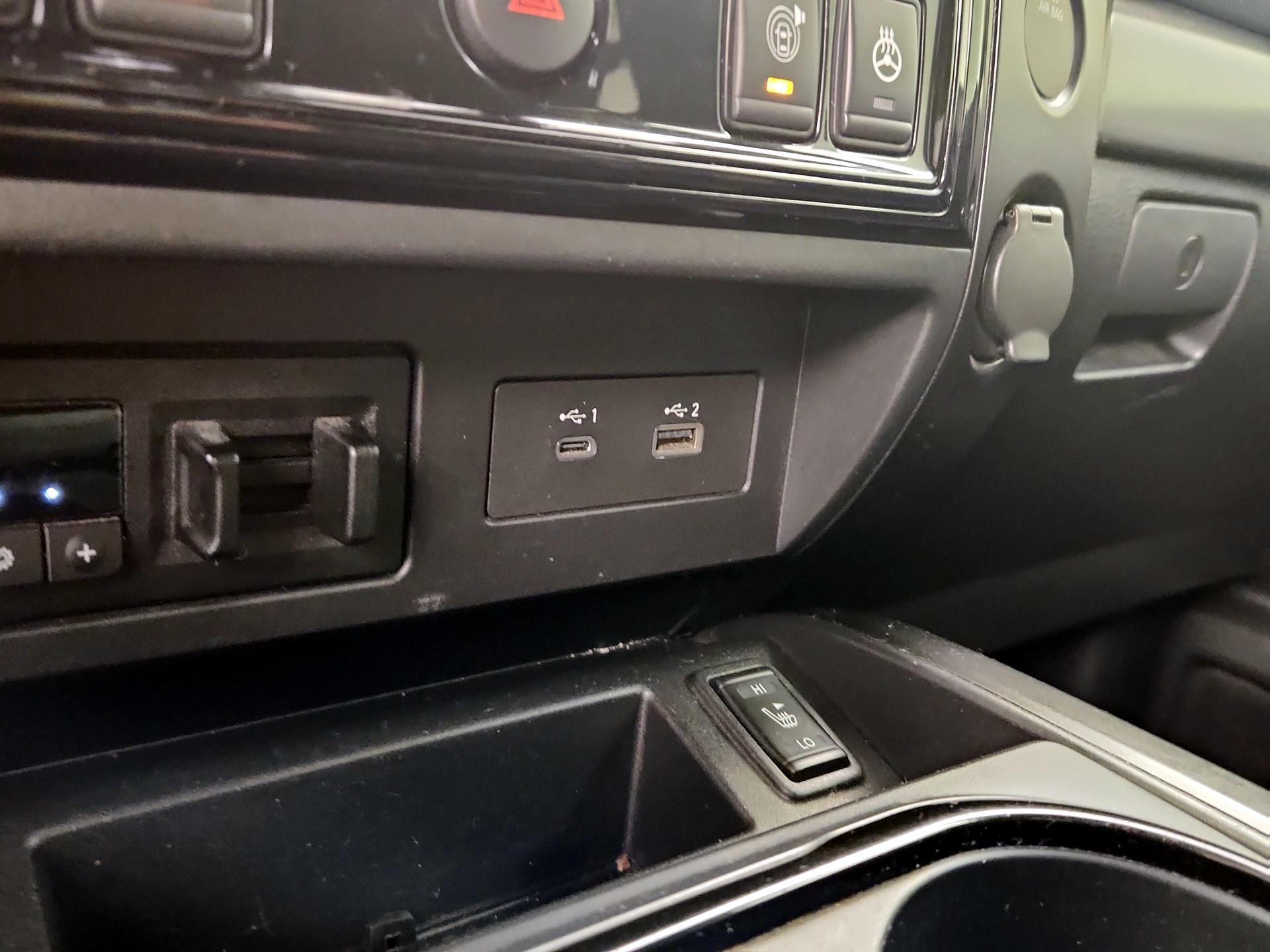 Thumbnail: 2021 Nissan Titan - 18