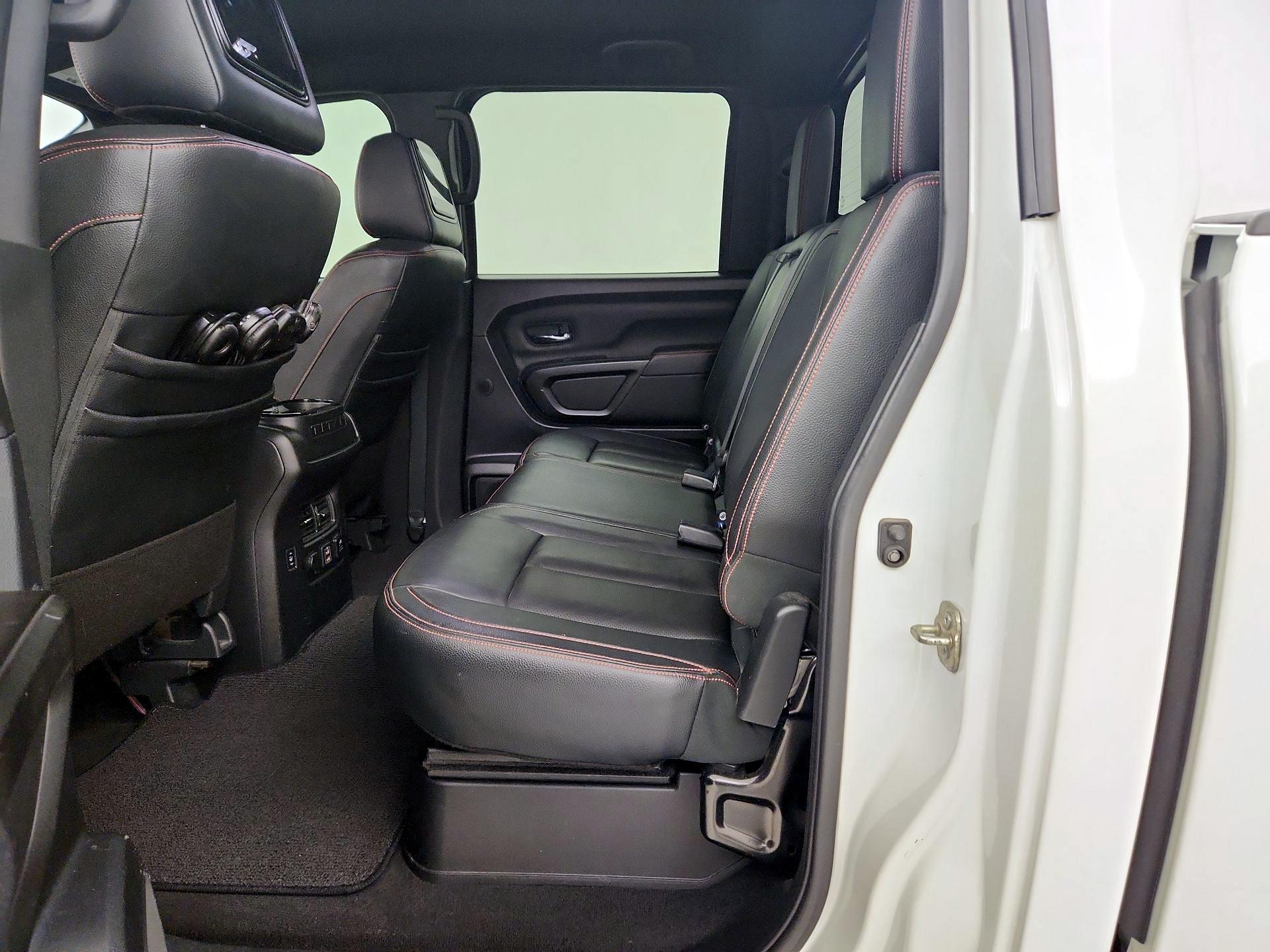 Thumbnail: 2021 Nissan Titan - 19