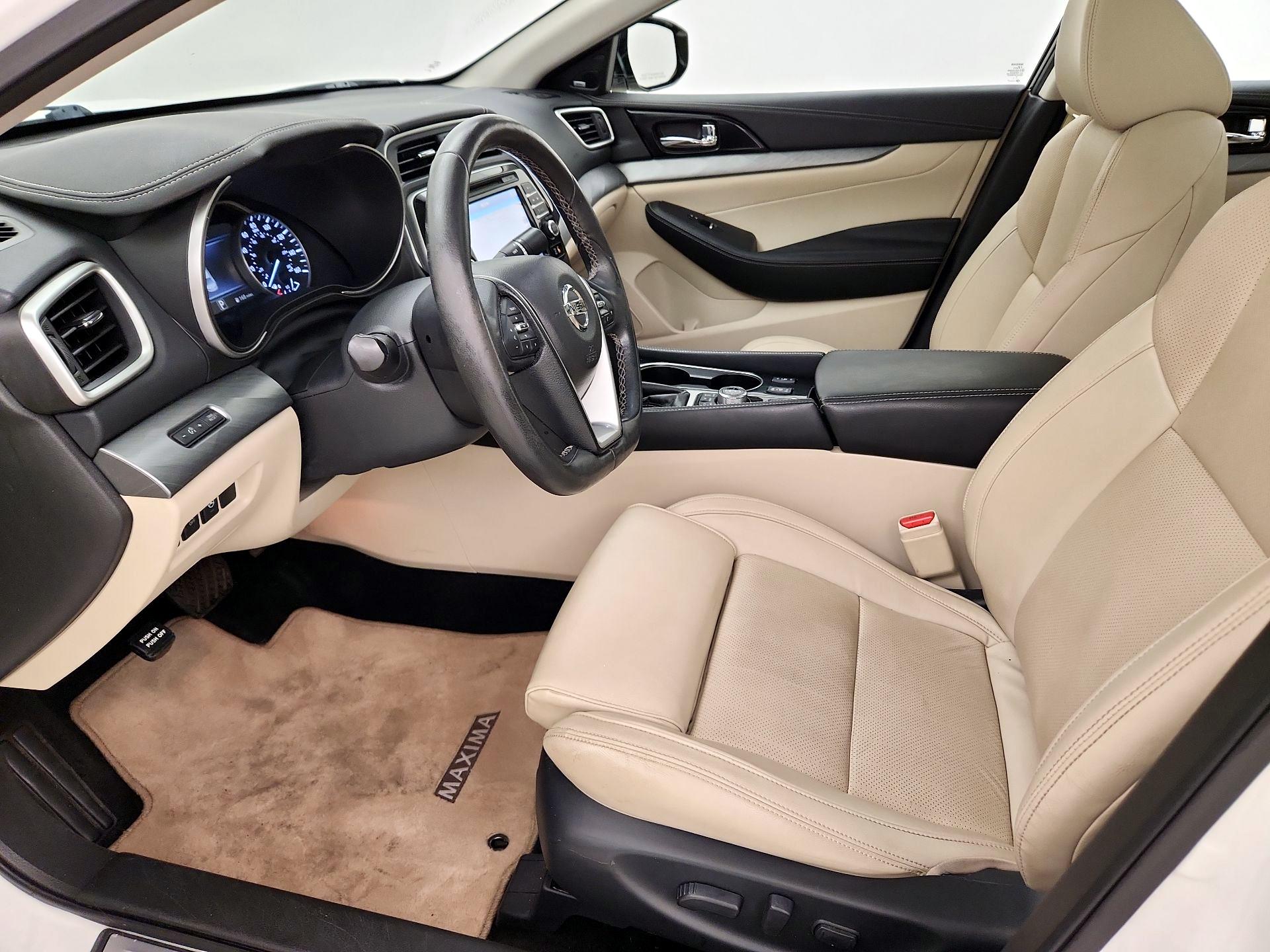 Thumbnail: 2017 Nissan Maxima - 11