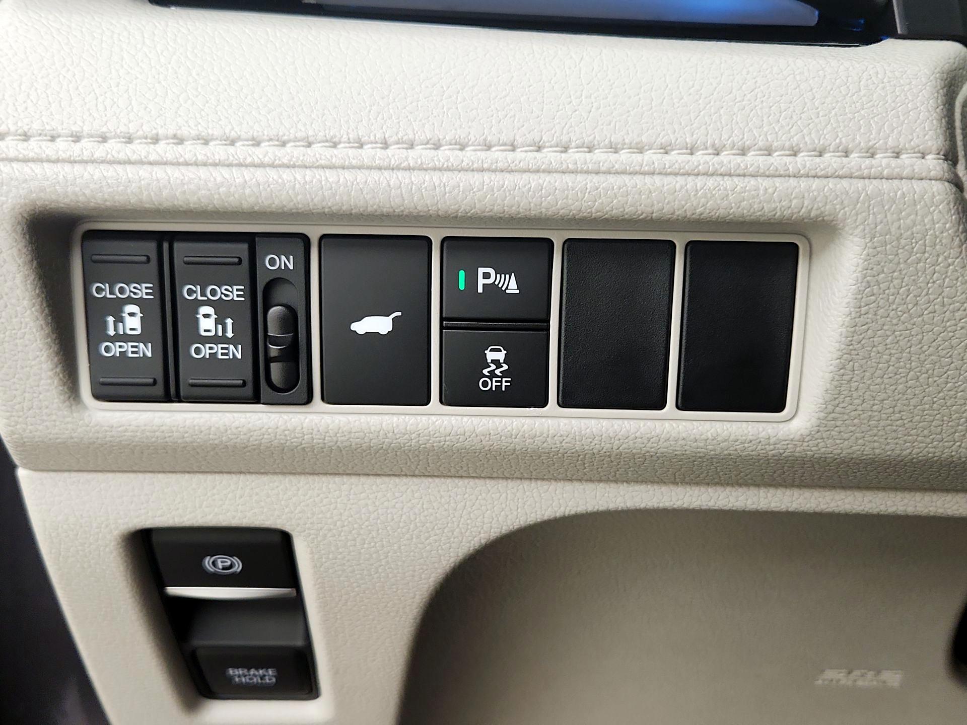 Thumbnail: 2026 Honda Odyssey - 13