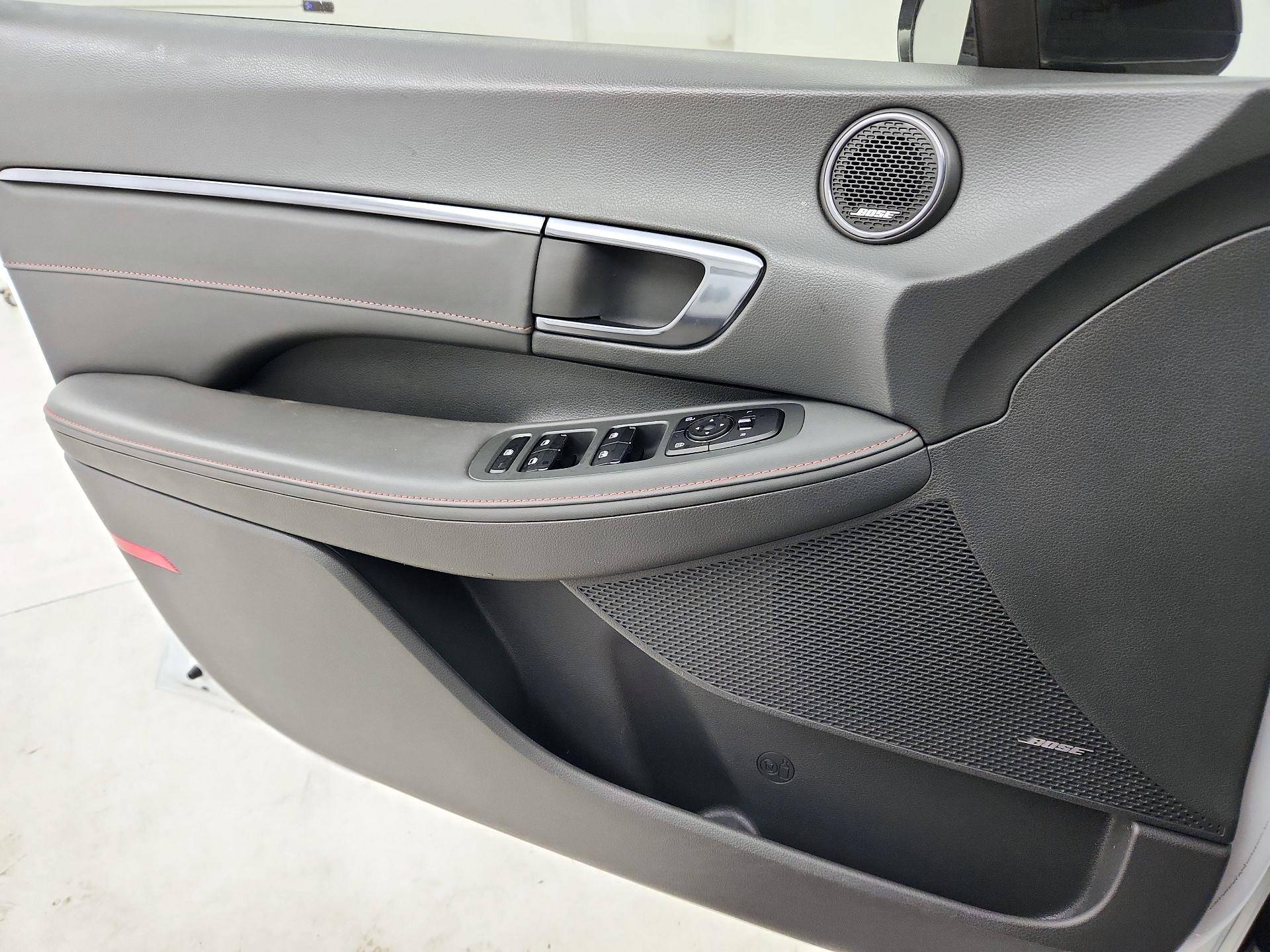 Thumbnail: 2022 Hyundai Sonata - 12