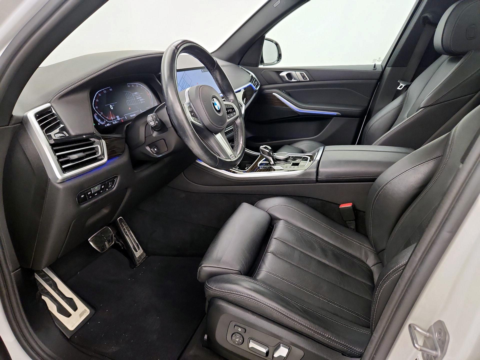 Thumbnail: 2021 BMW X5 - 11