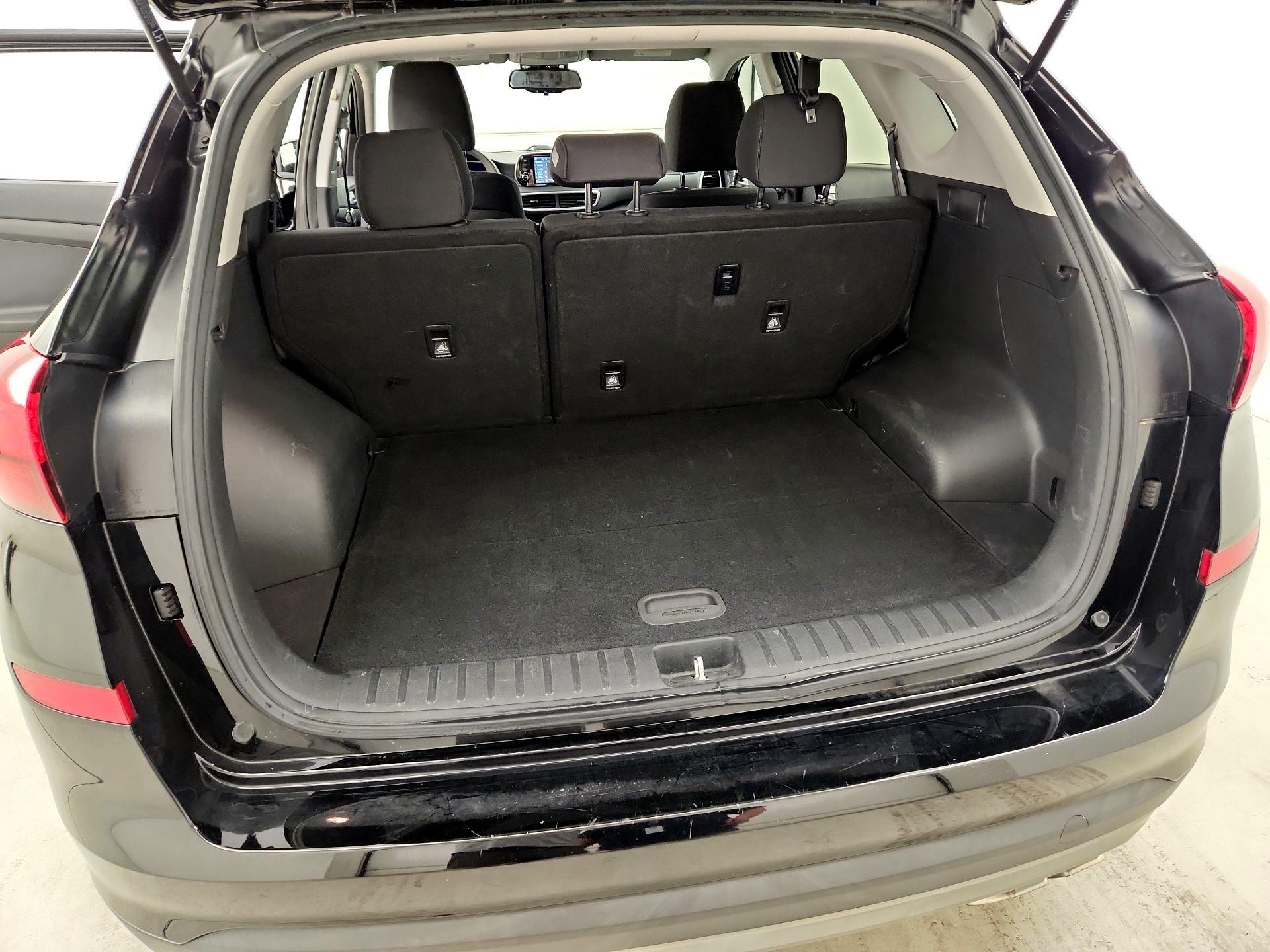 Thumbnail: 2019 Hyundai Tucson - 20