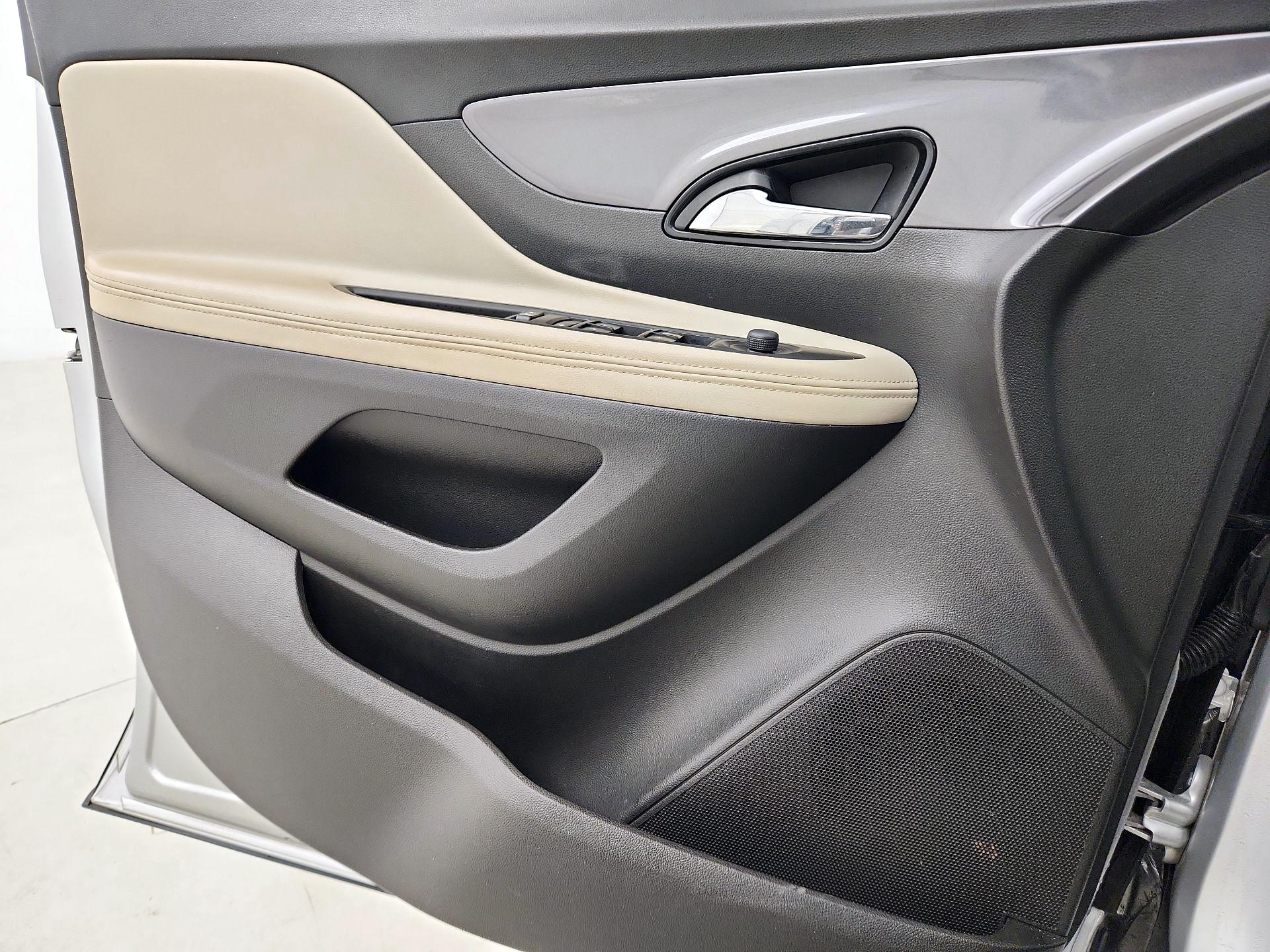 Thumbnail: 2019 Buick Encore - 11