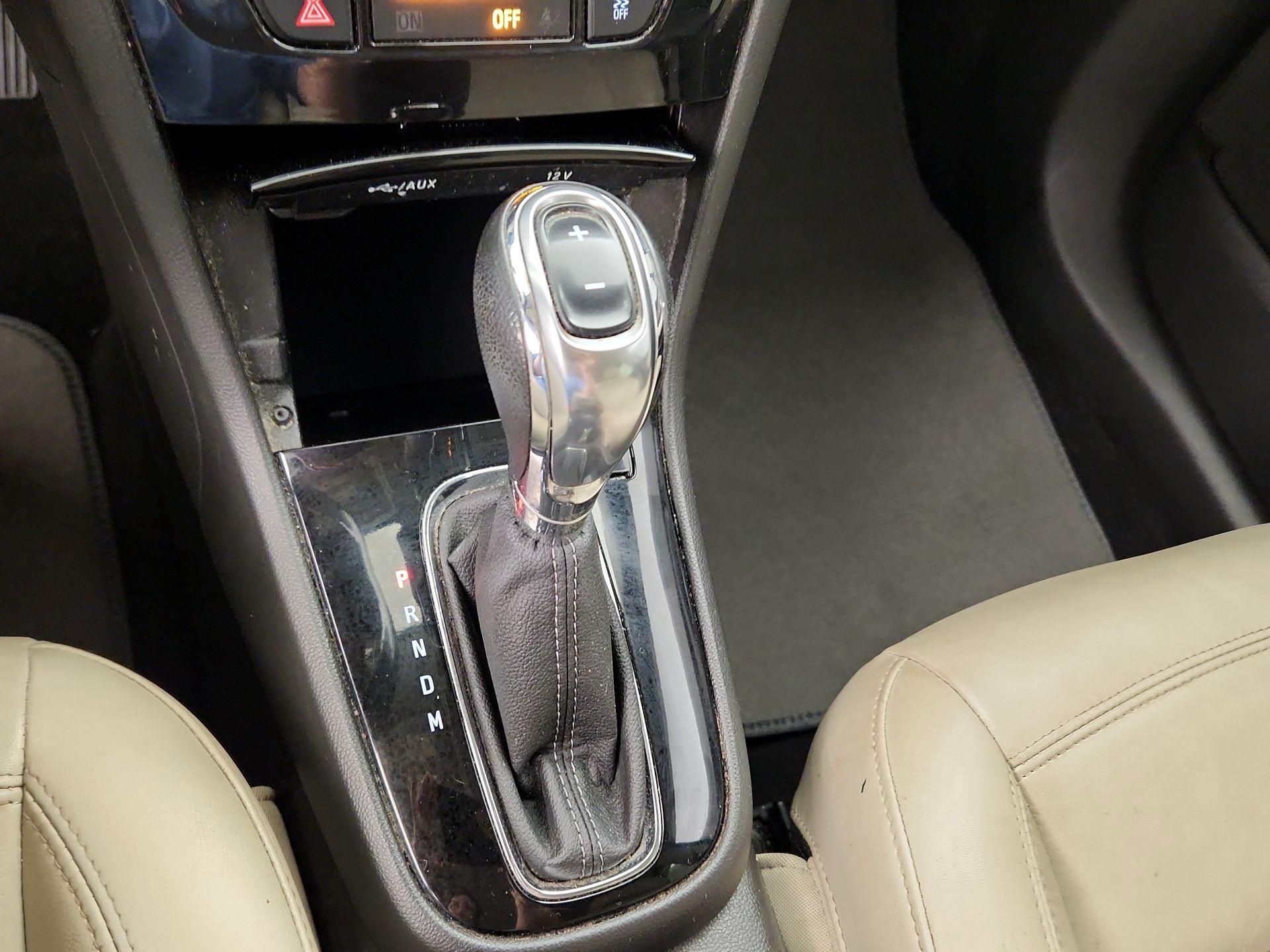 Thumbnail: 2019 Buick Encore - 18
