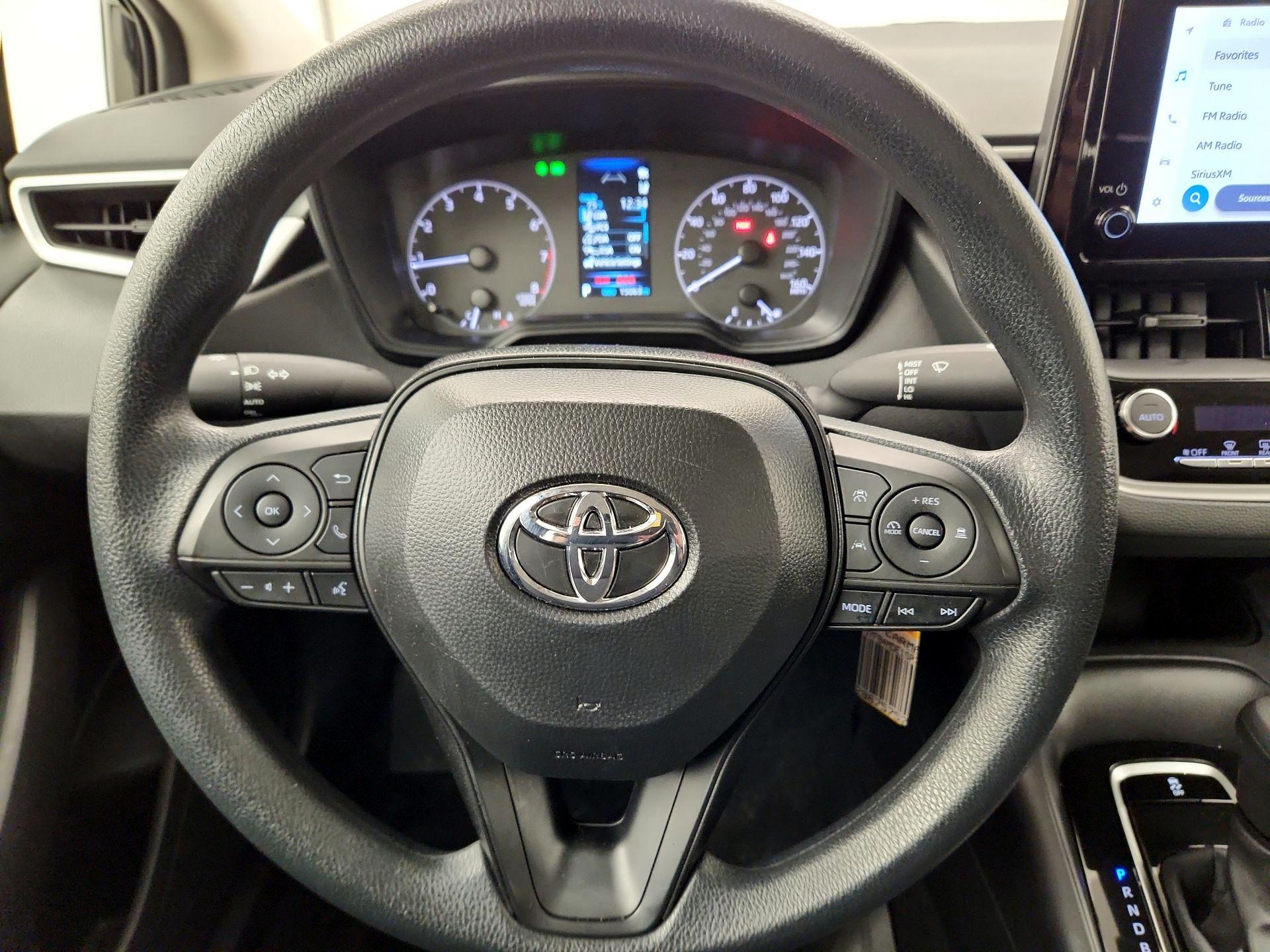 Thumbnail: 2025 Toyota Corolla - 10