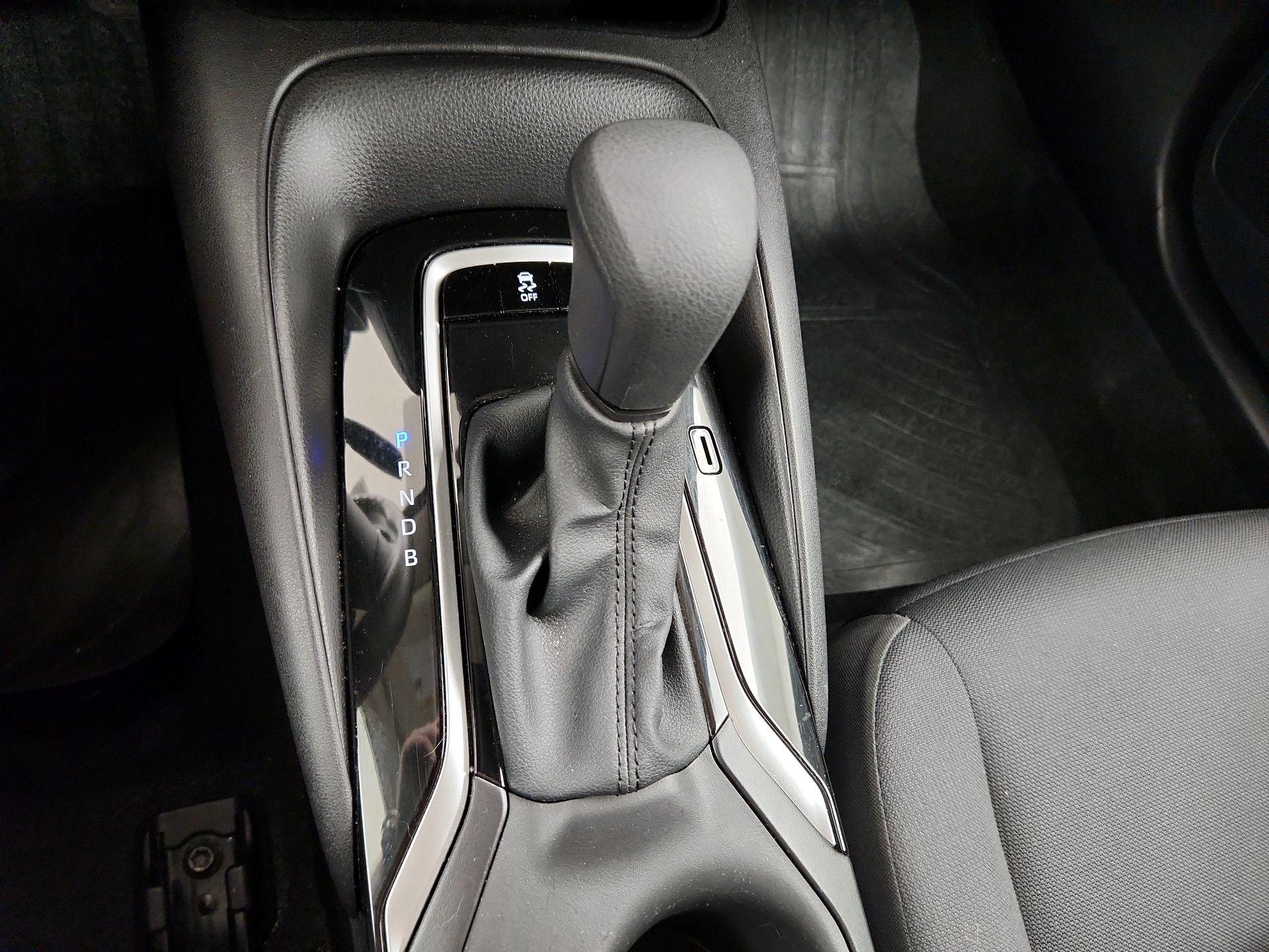 Thumbnail: 2025 Toyota Corolla - 17