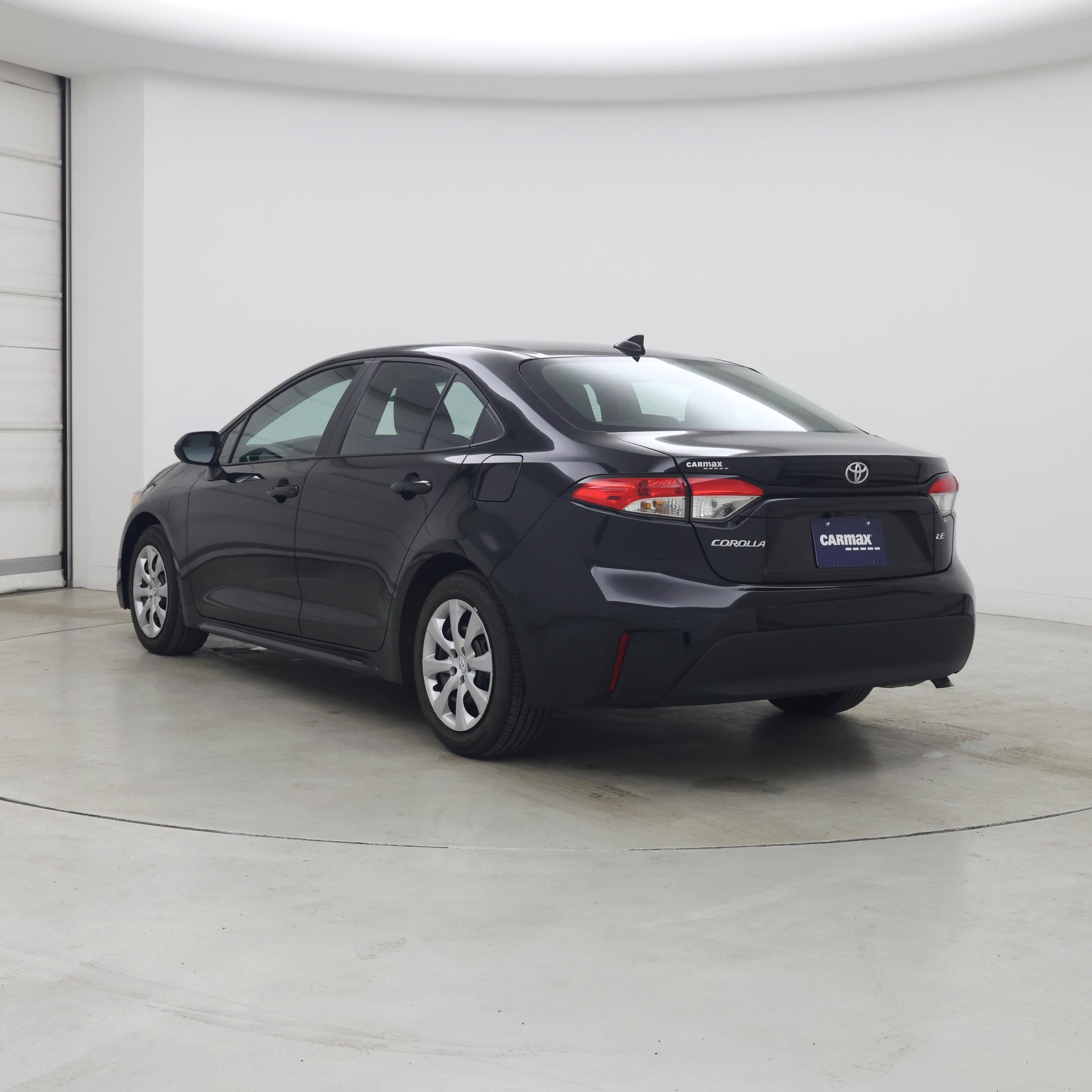 Thumbnail: 2025 Toyota Corolla - 2