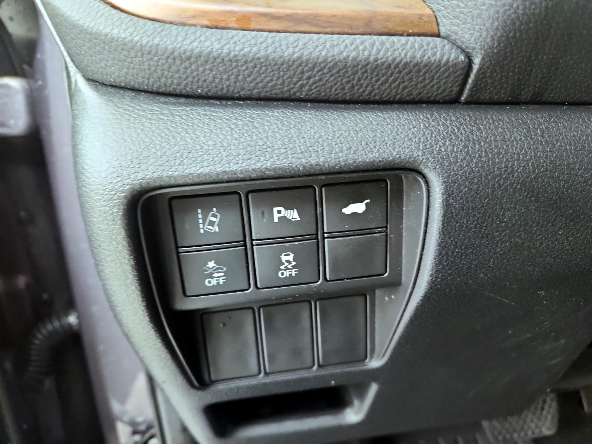 Thumbnail: 2020 Honda CR-V - 13