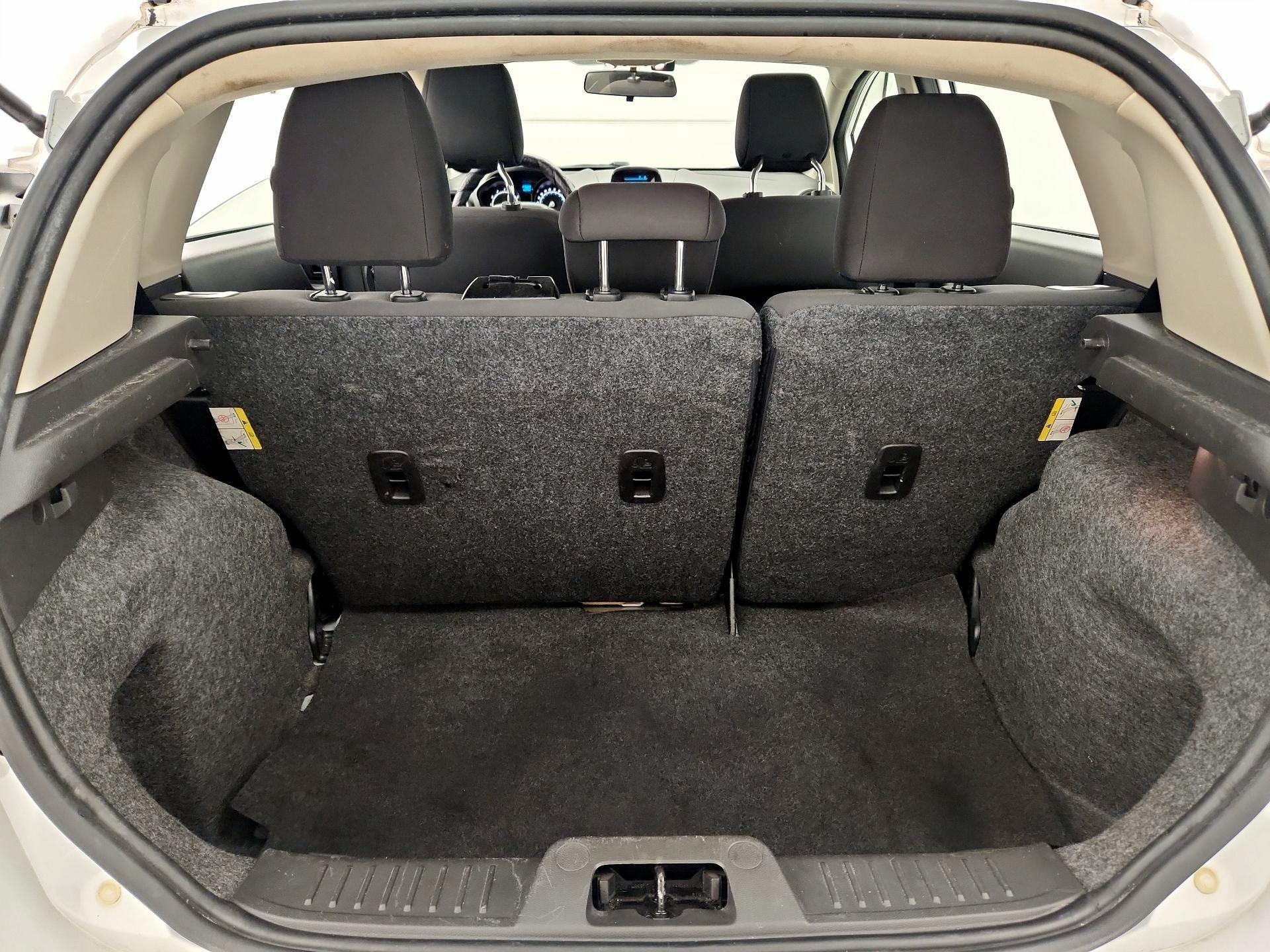 Thumbnail: 2016 Ford Fiesta - 19