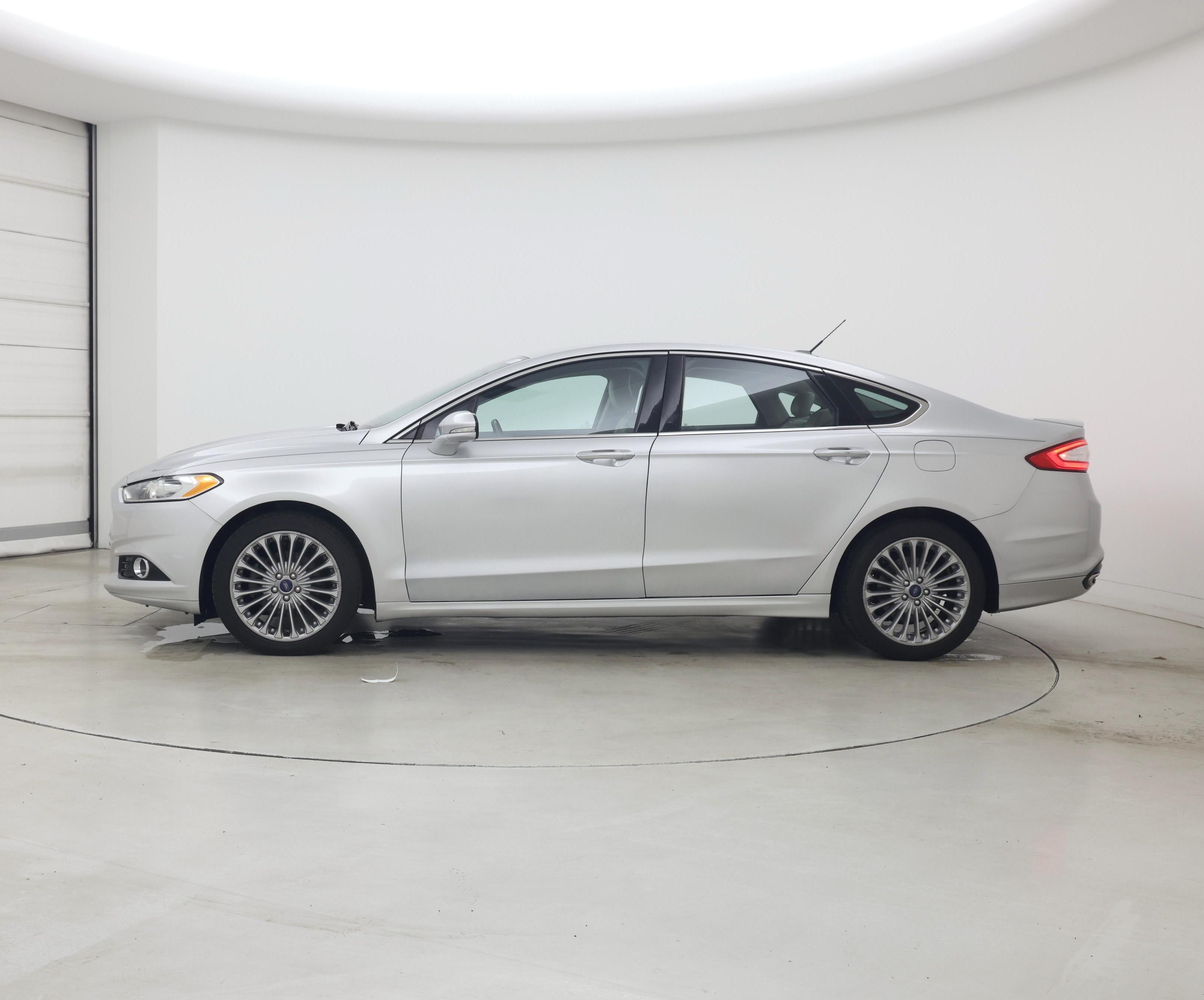 Thumbnail: 2016 Ford Fusion - 3