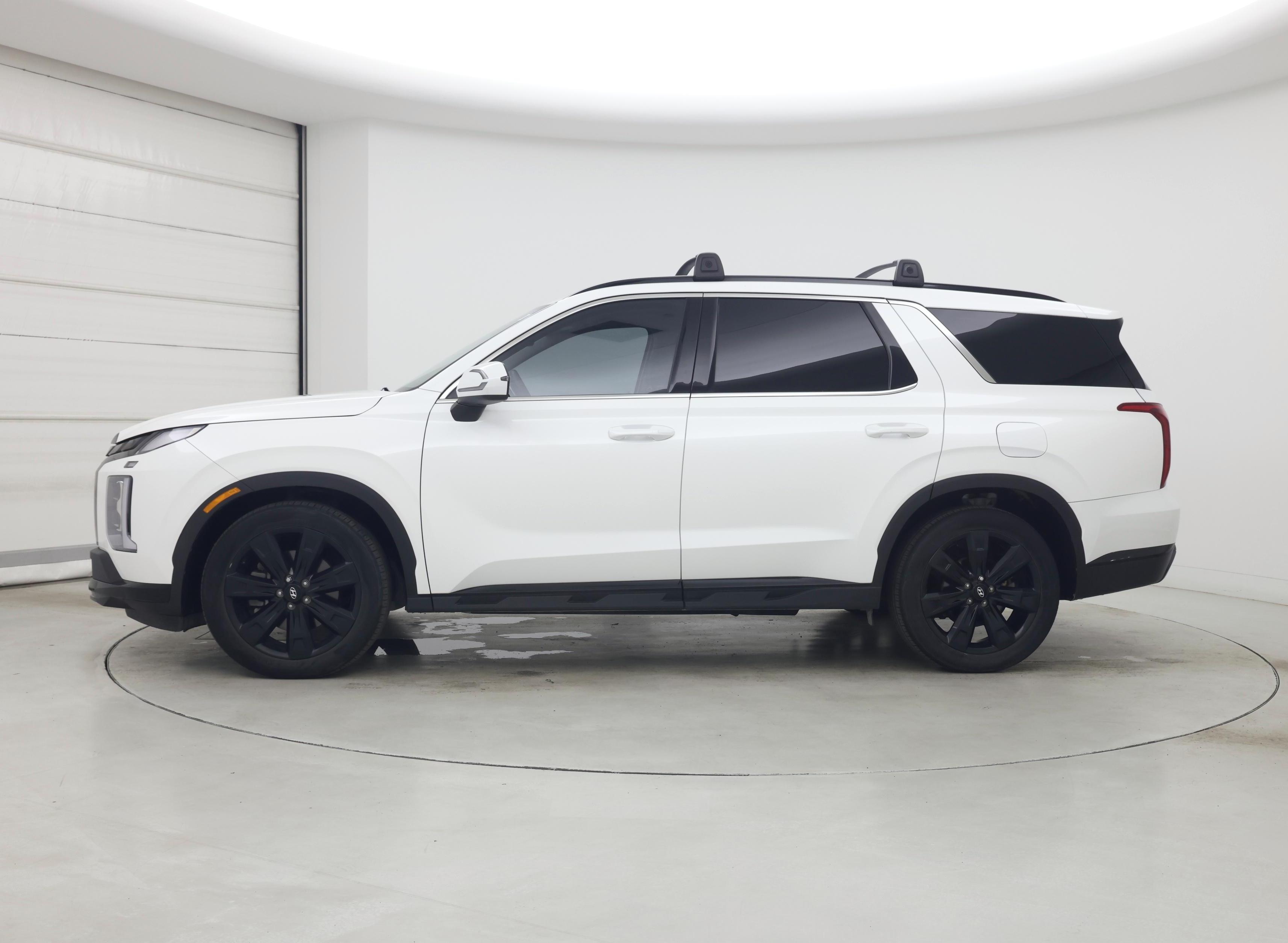 Thumbnail: 2023 Hyundai Palisade - 3