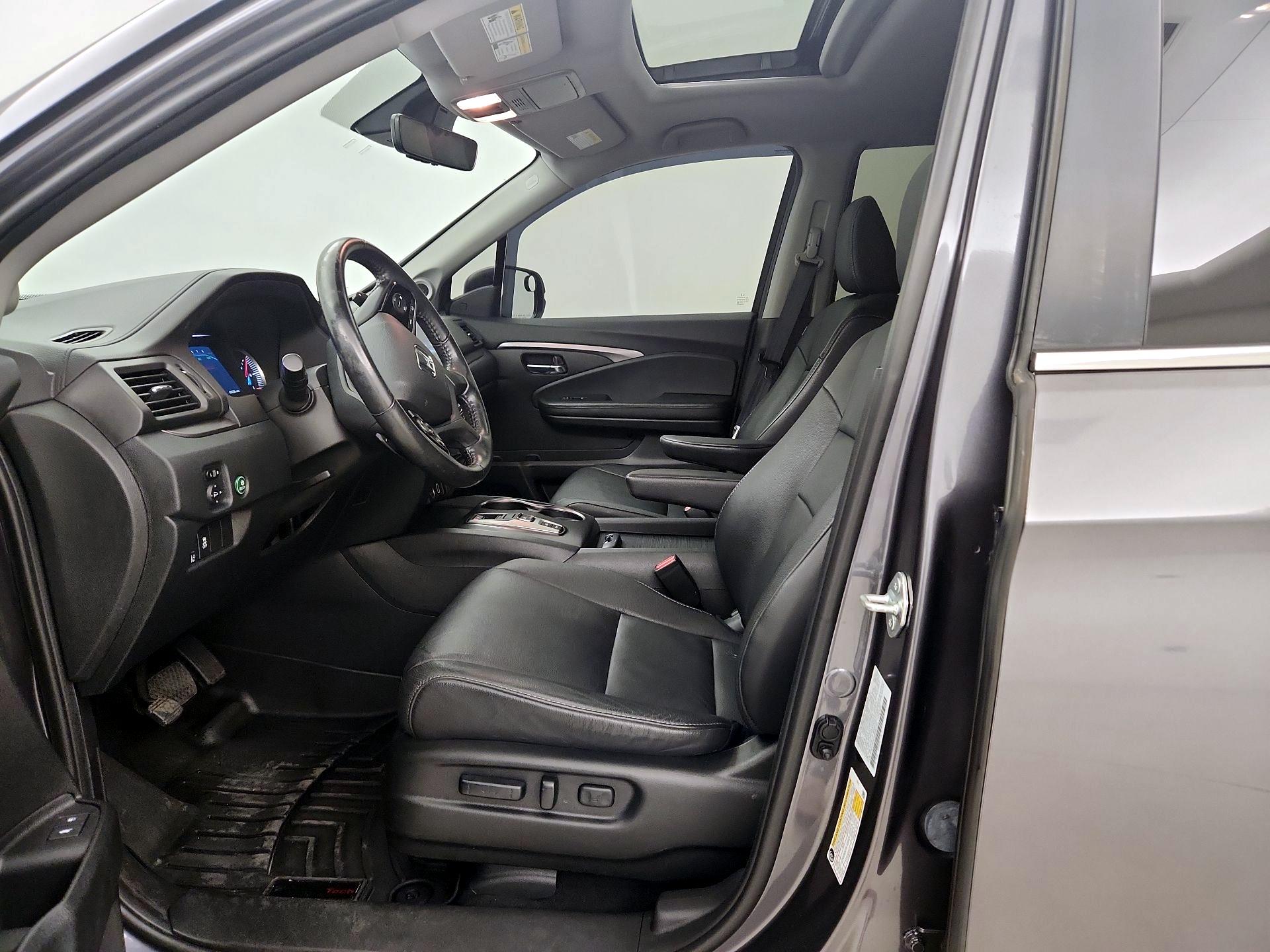 Thumbnail: 2021 Honda Pilot - 11