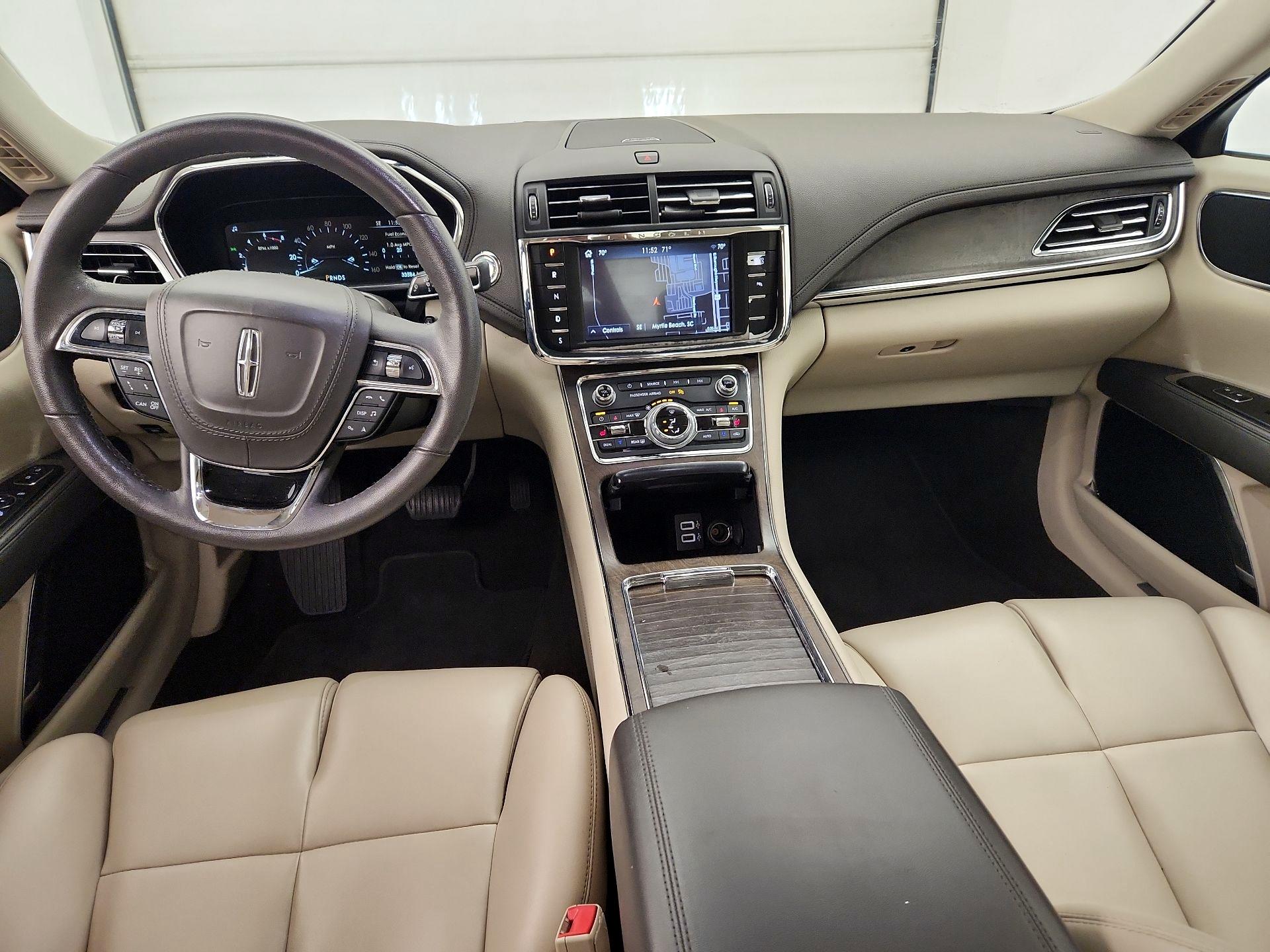 Thumbnail: 2020 Lincoln Continental - 9
