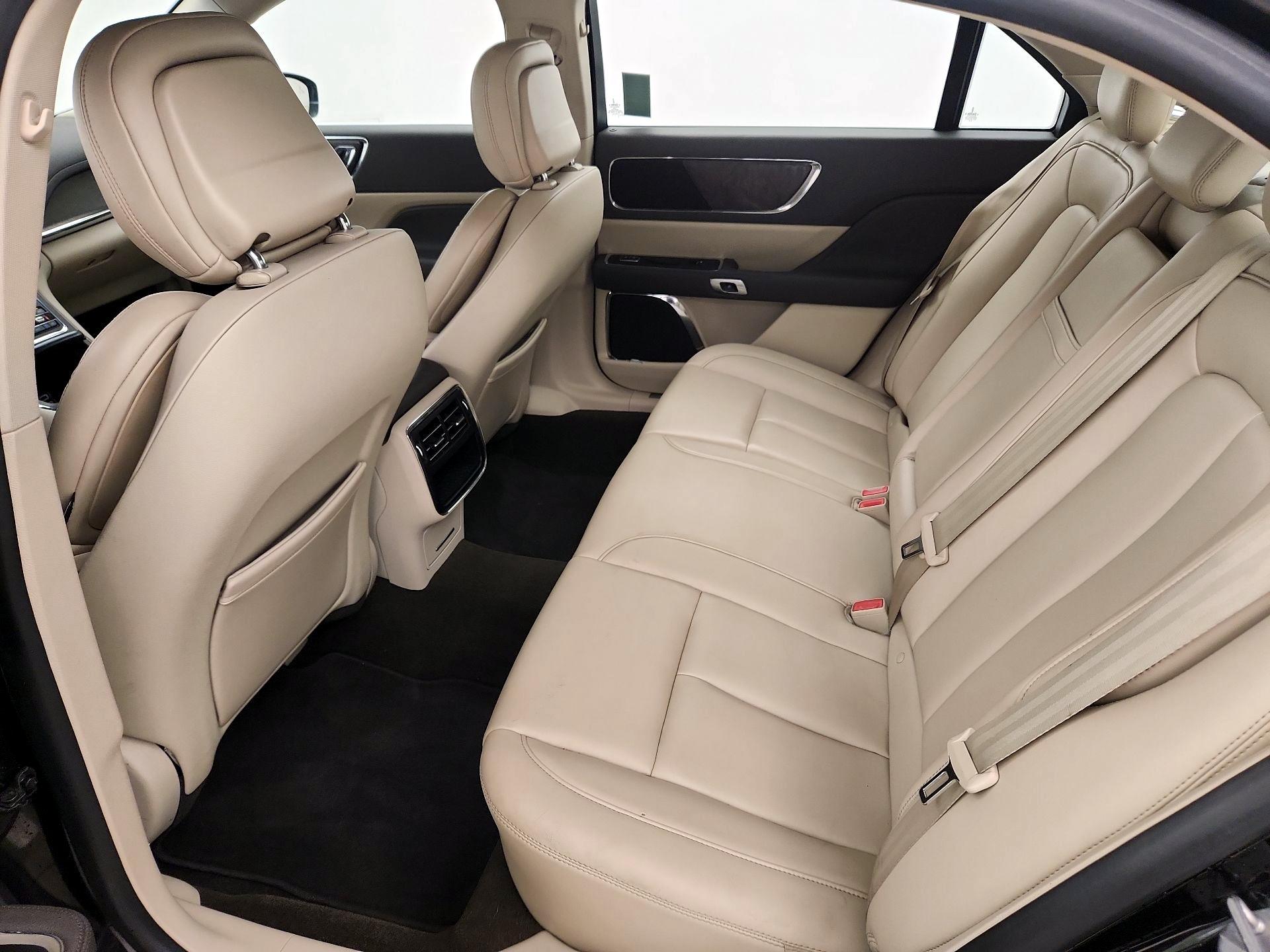 Thumbnail: 2020 Lincoln Continental - 20