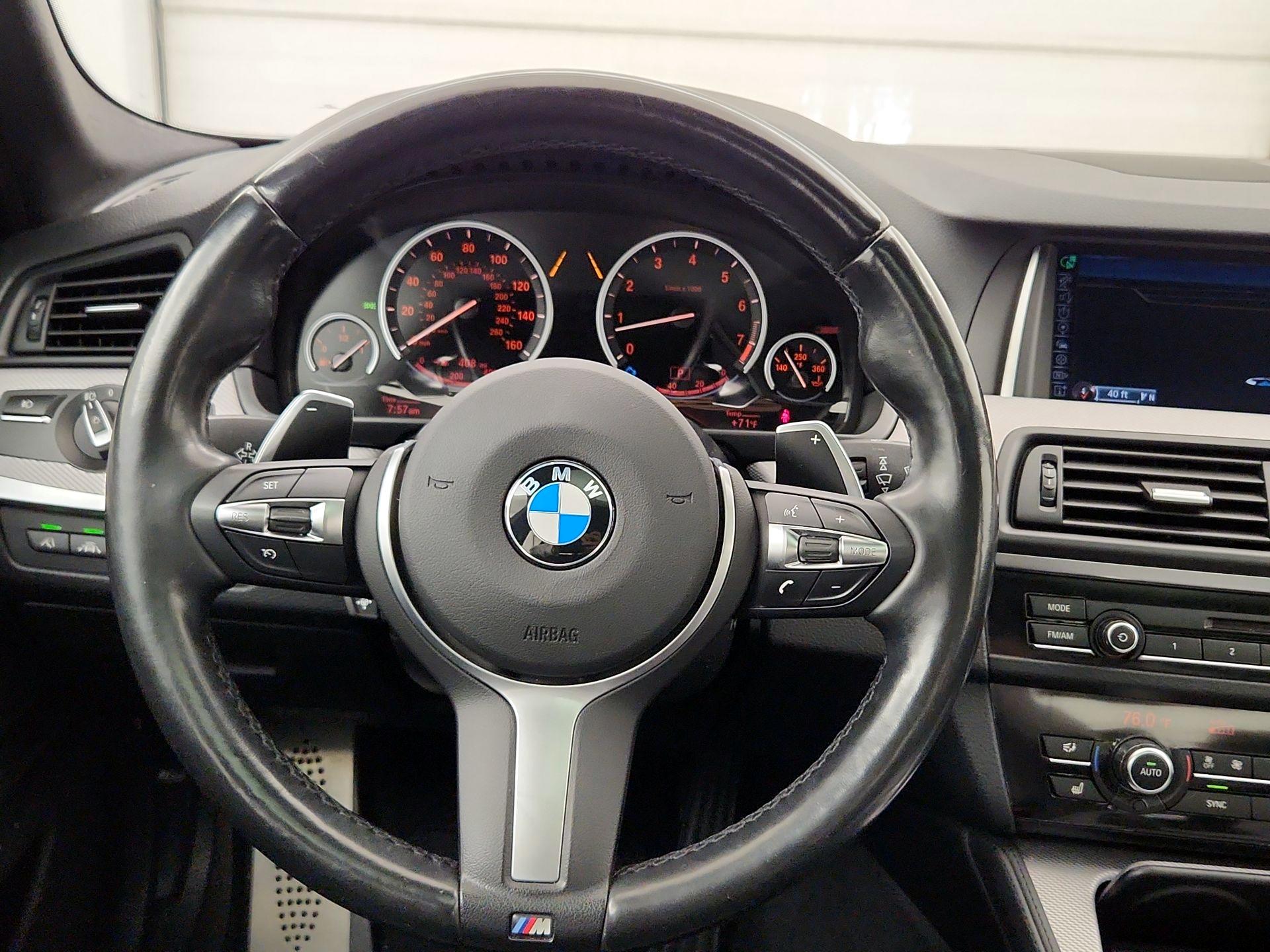 Thumbnail: 2016 BMW 5 Series - 10