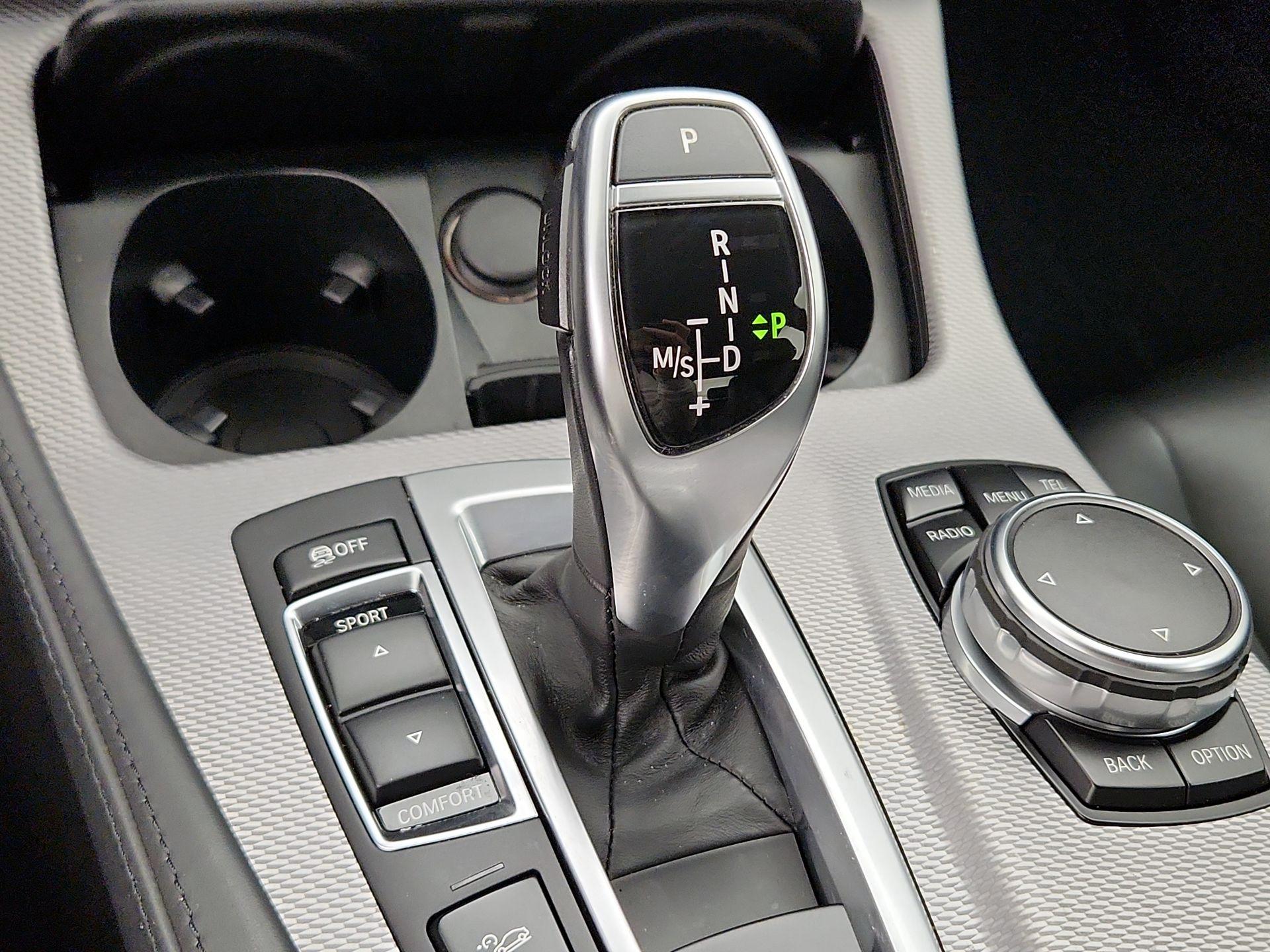 Thumbnail: 2016 BMW 5 Series - 18