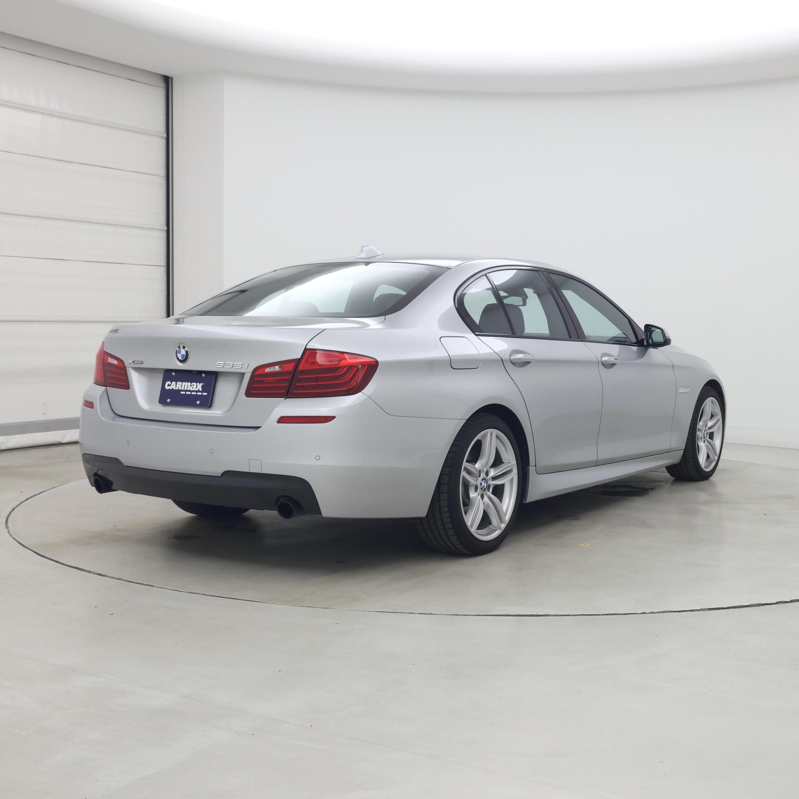 Thumbnail: 2016 BMW 5 Series - 8