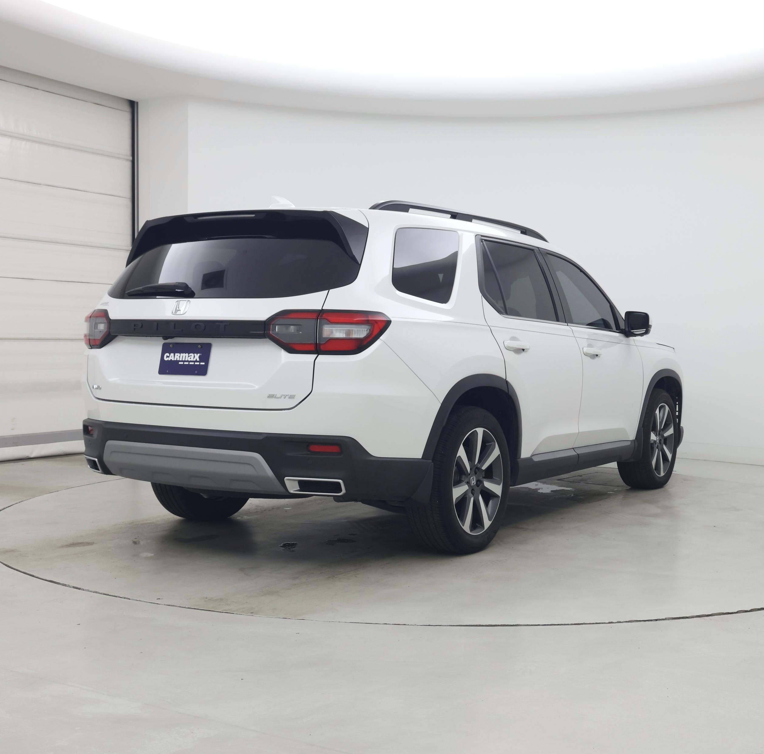 Thumbnail: 2024 Honda Pilot - 8