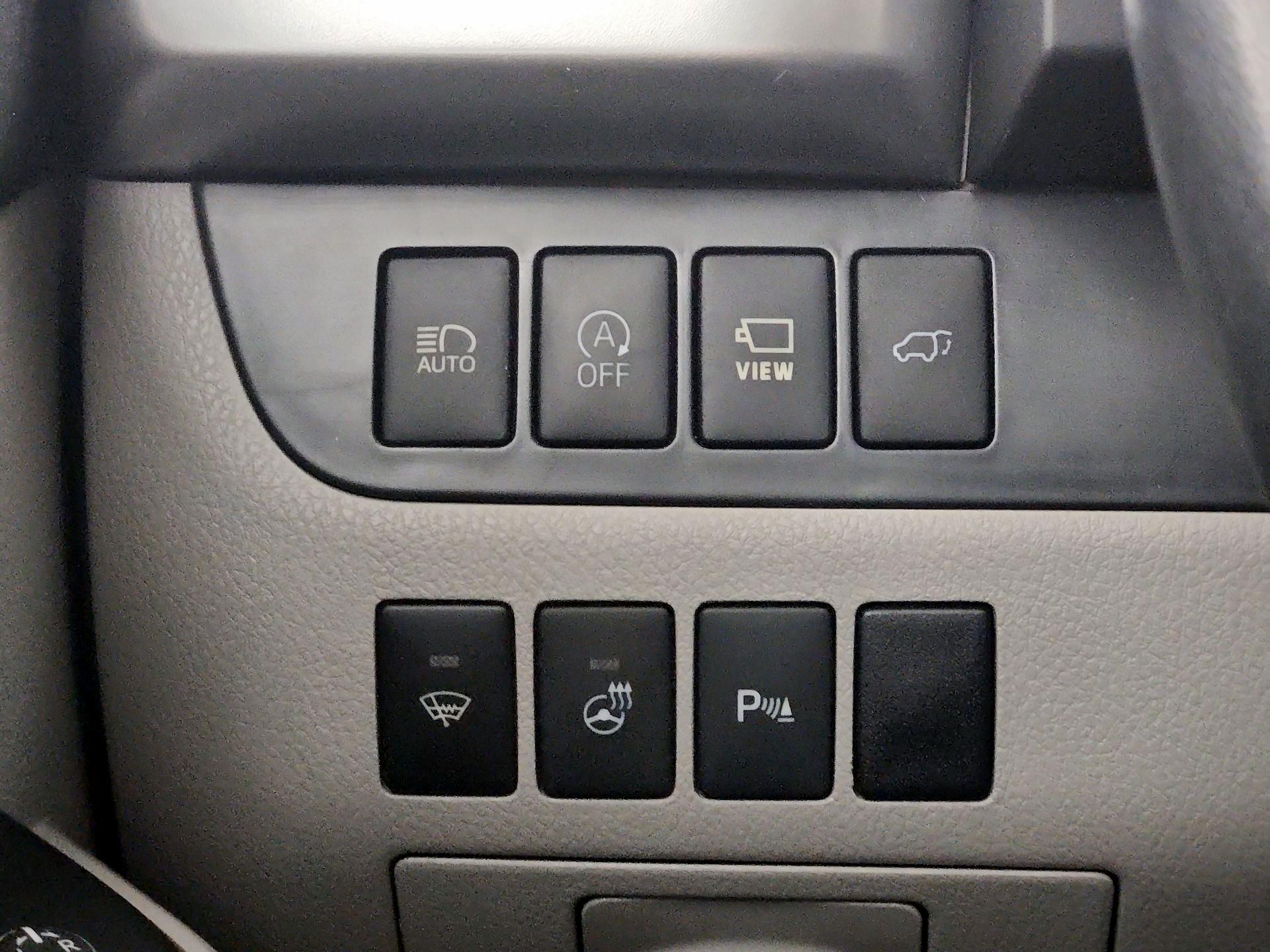 Thumbnail: 2019 Toyota Highlander - 13