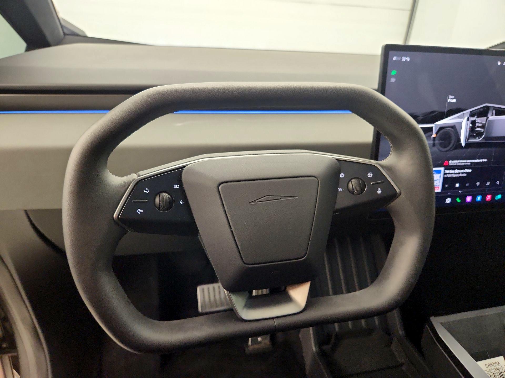 Thumbnail: 2024 Tesla Cybertruck - 10