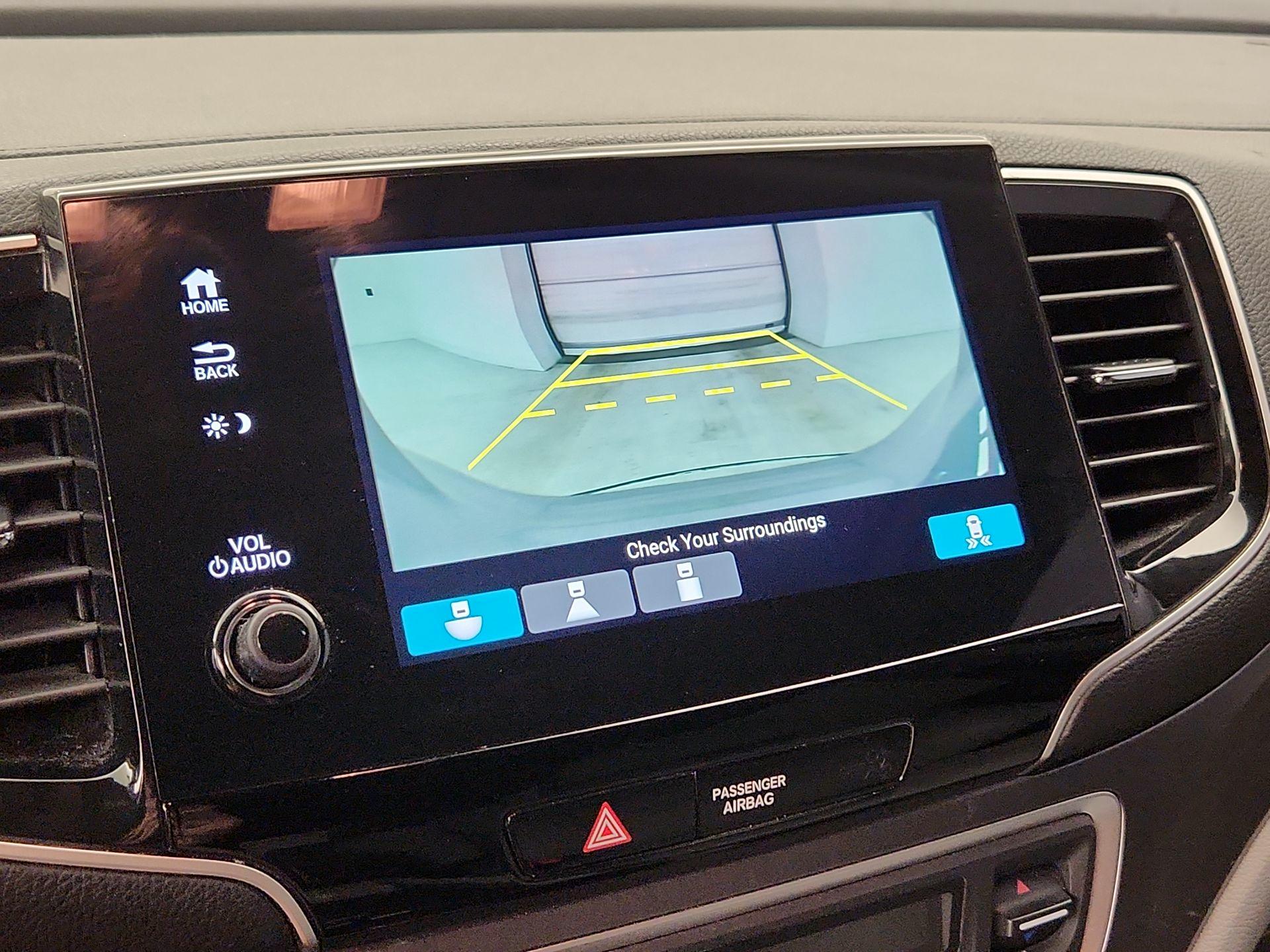 Thumbnail: 2019 Honda Pilot - 14
