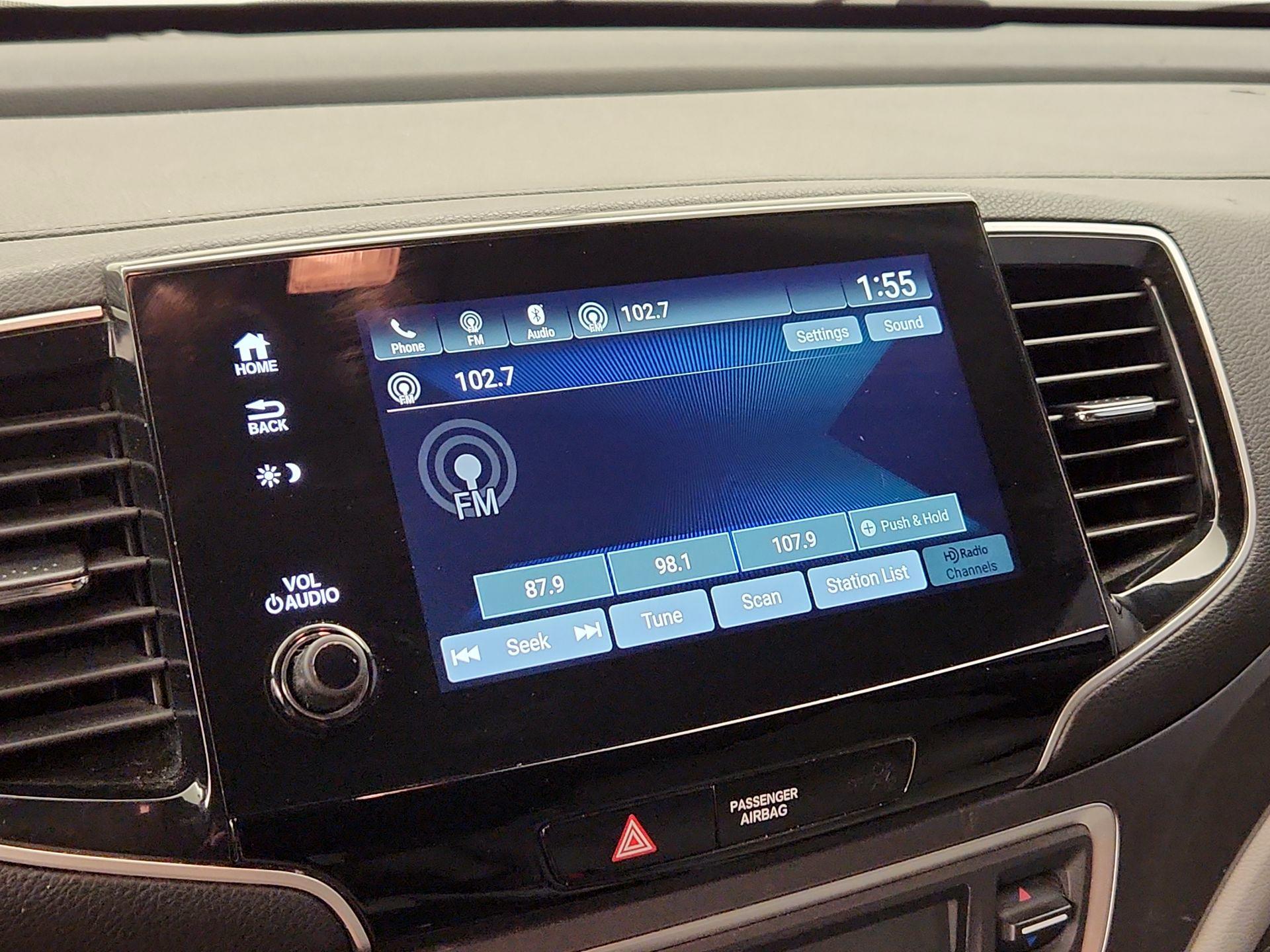 Thumbnail: 2019 Honda Pilot - 15