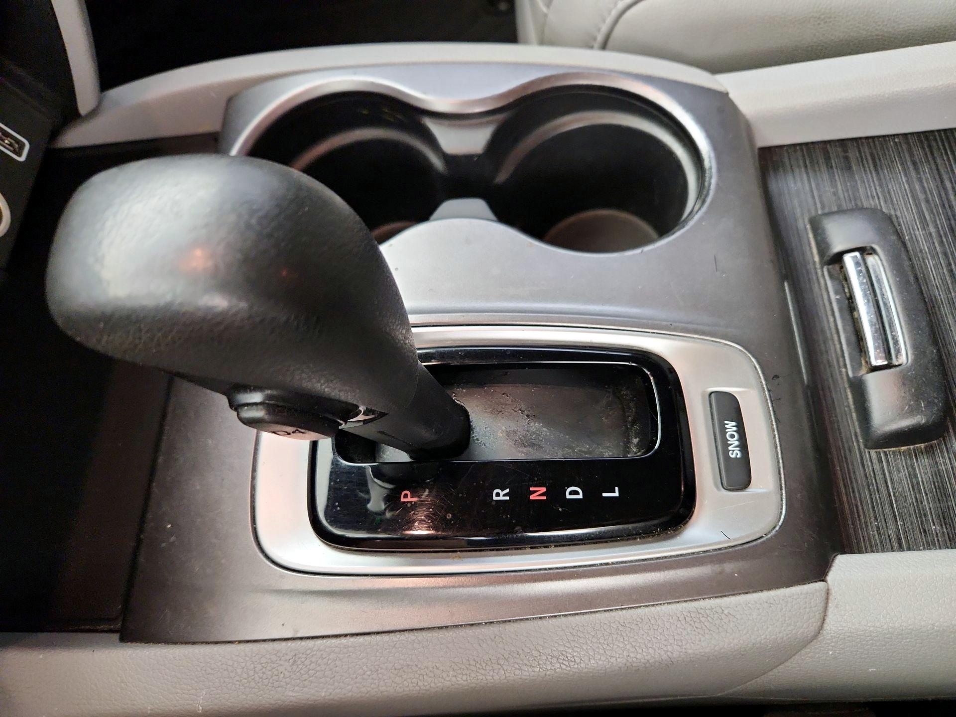 Thumbnail: 2019 Honda Pilot - 17