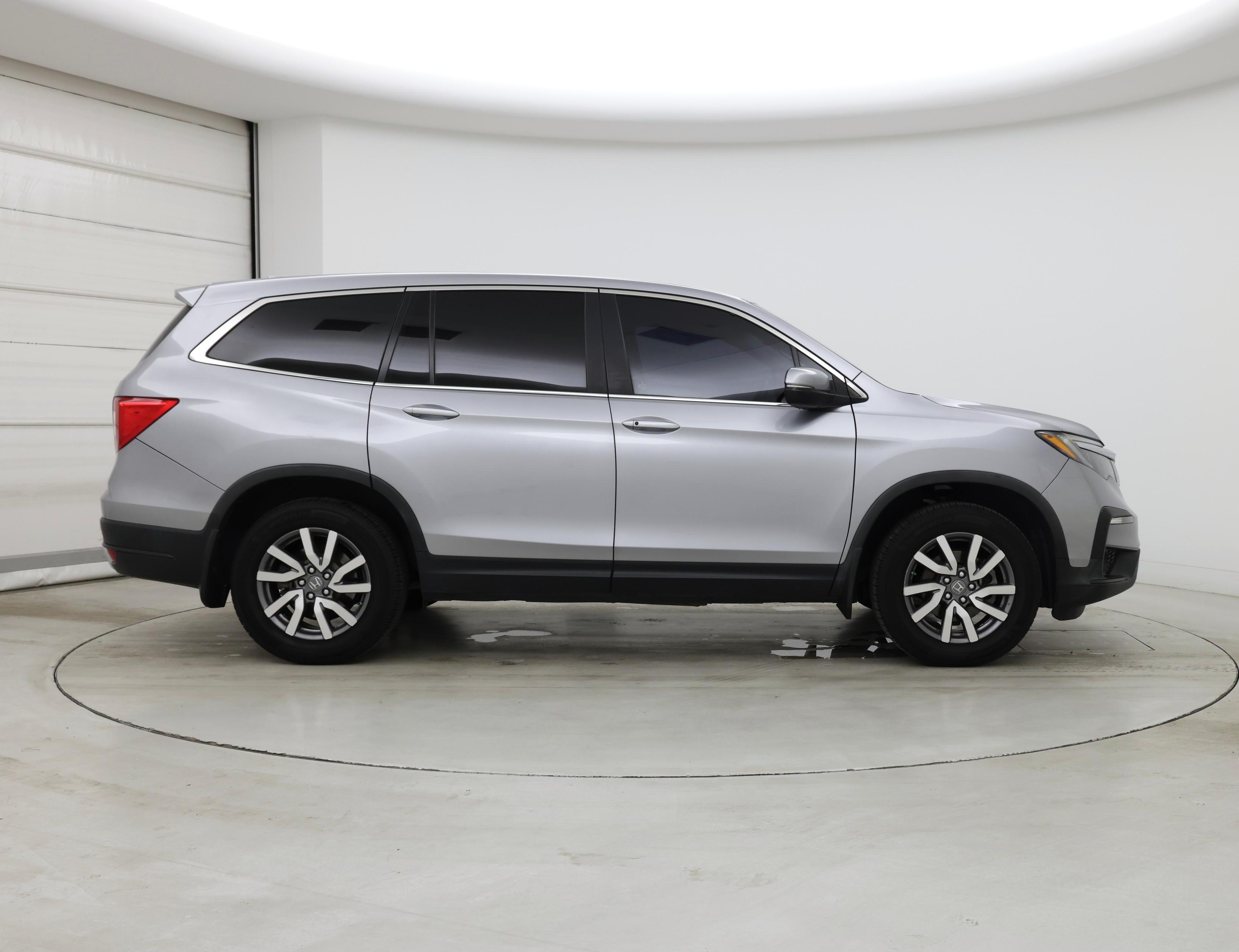 Thumbnail: 2019 Honda Pilot - 7