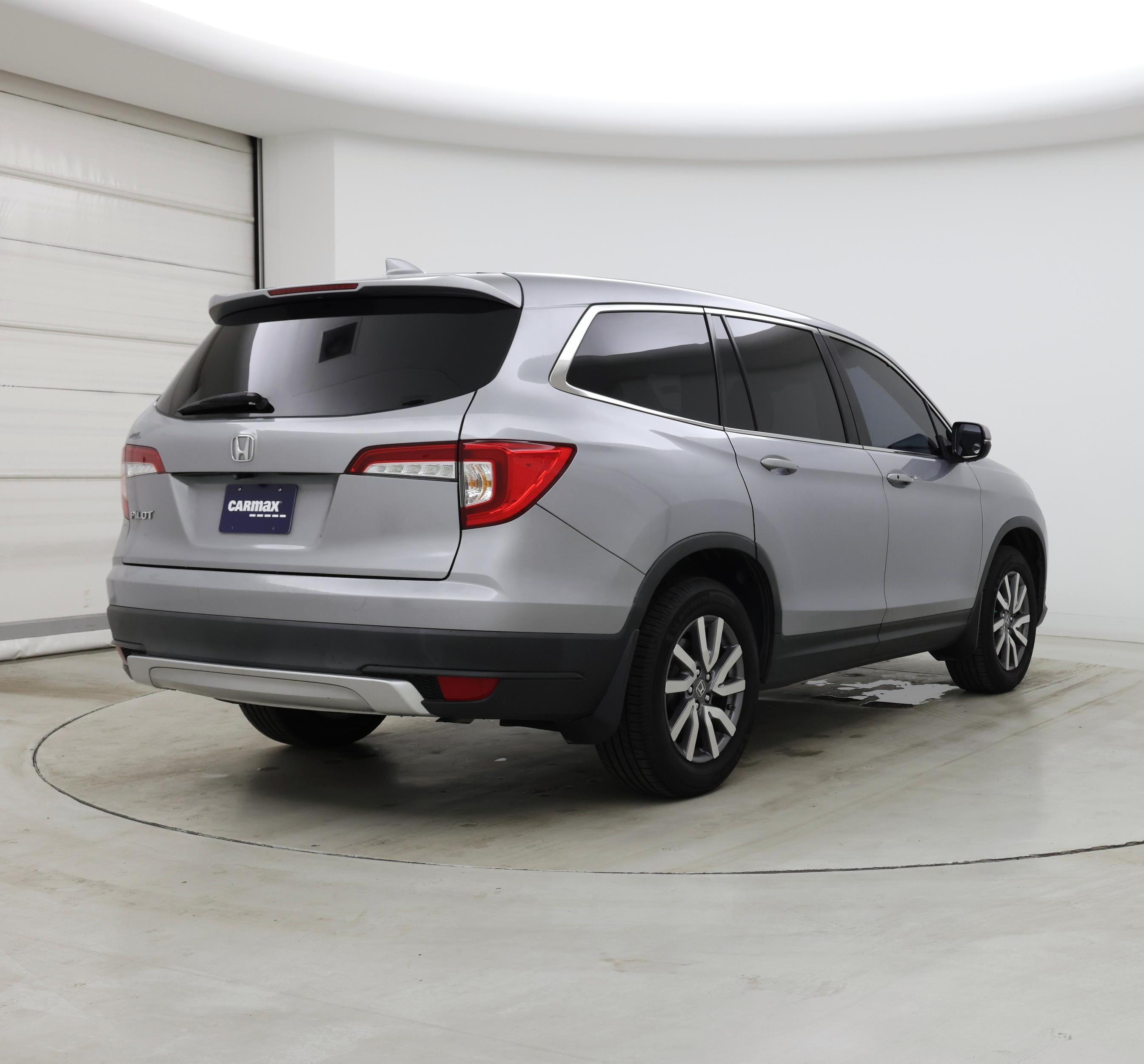 Thumbnail: 2019 Honda Pilot - 8