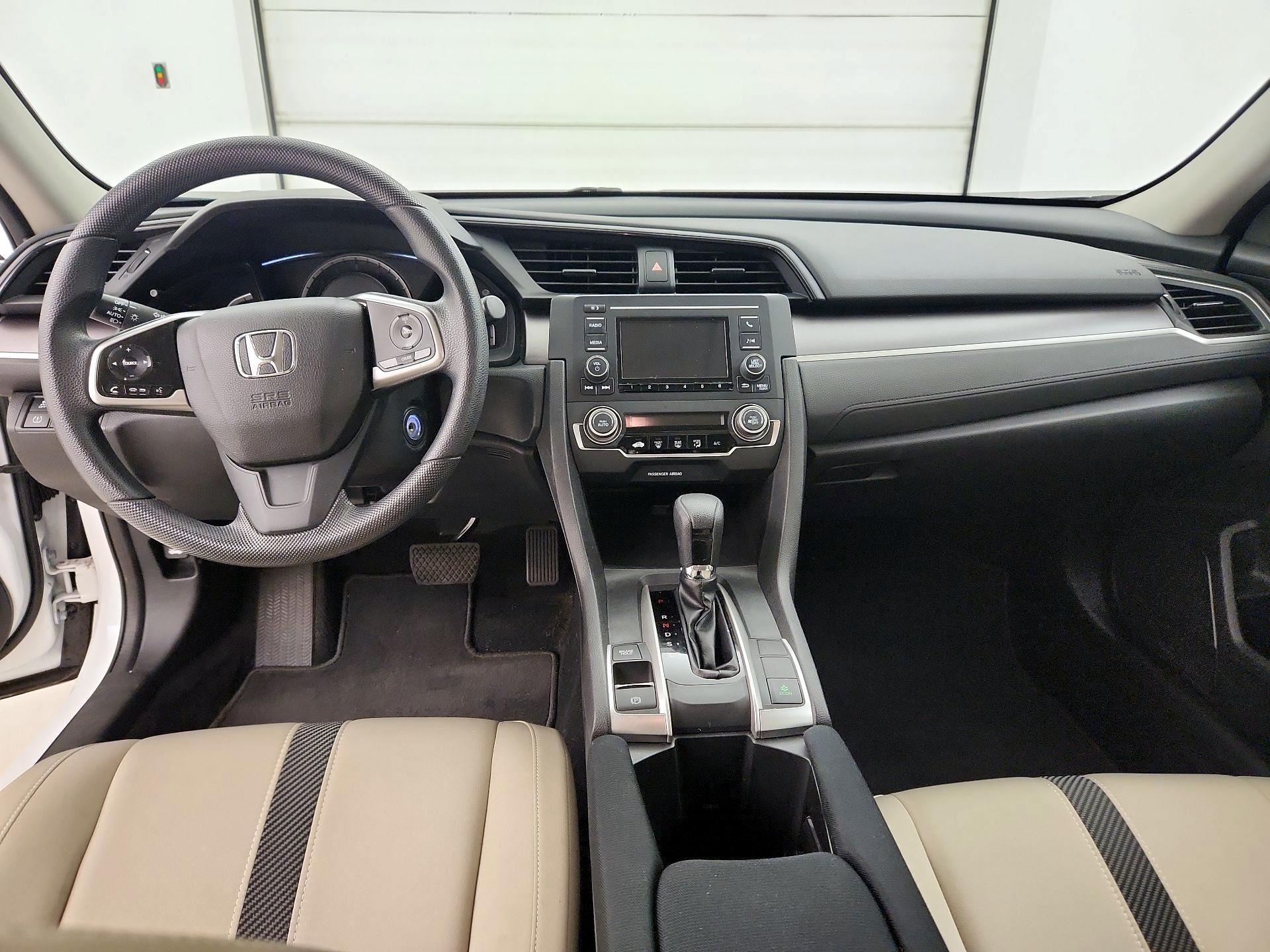 Thumbnail: 2016 Honda Civic - 9