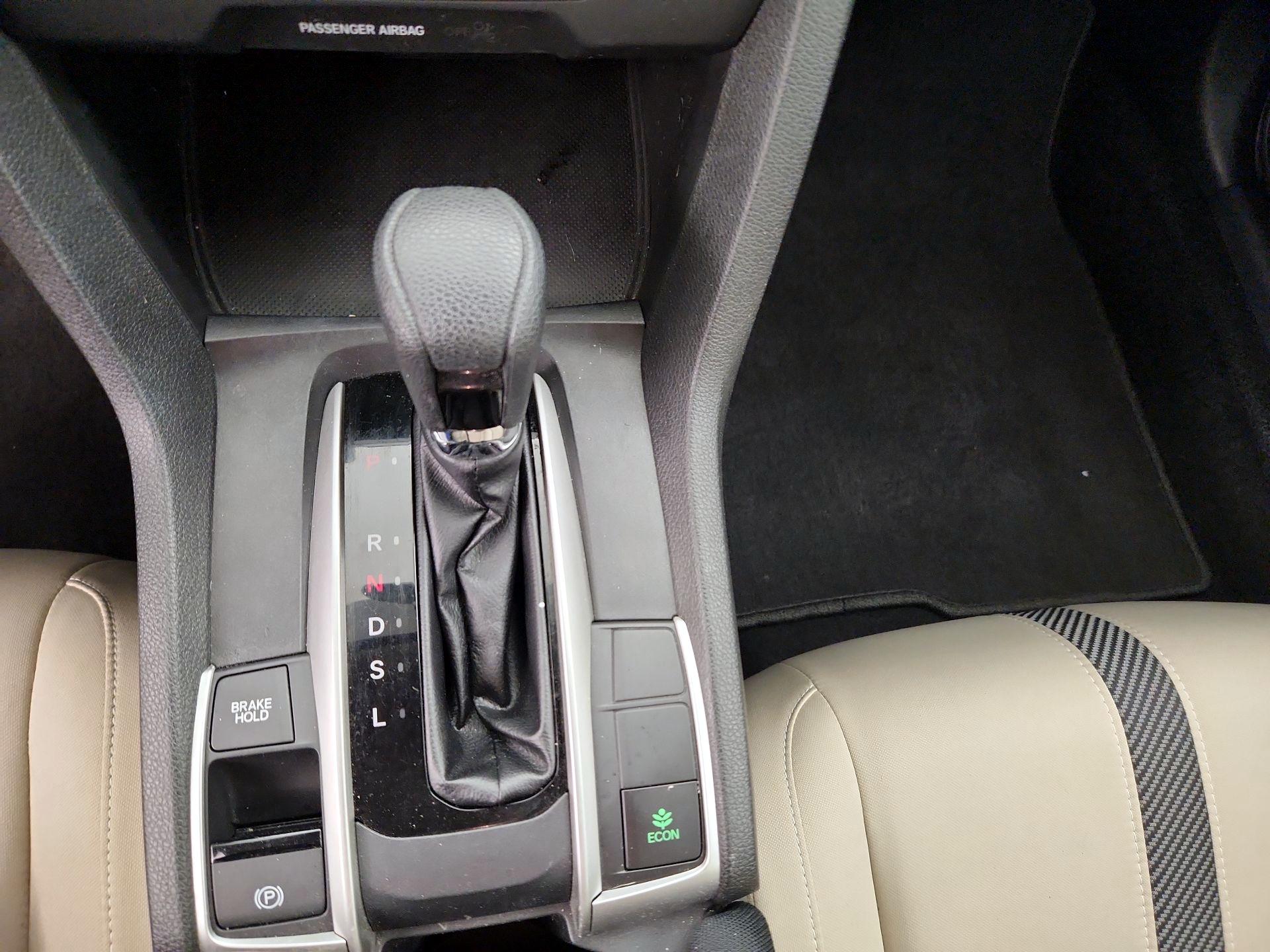 Thumbnail: 2016 Honda Civic - 17
